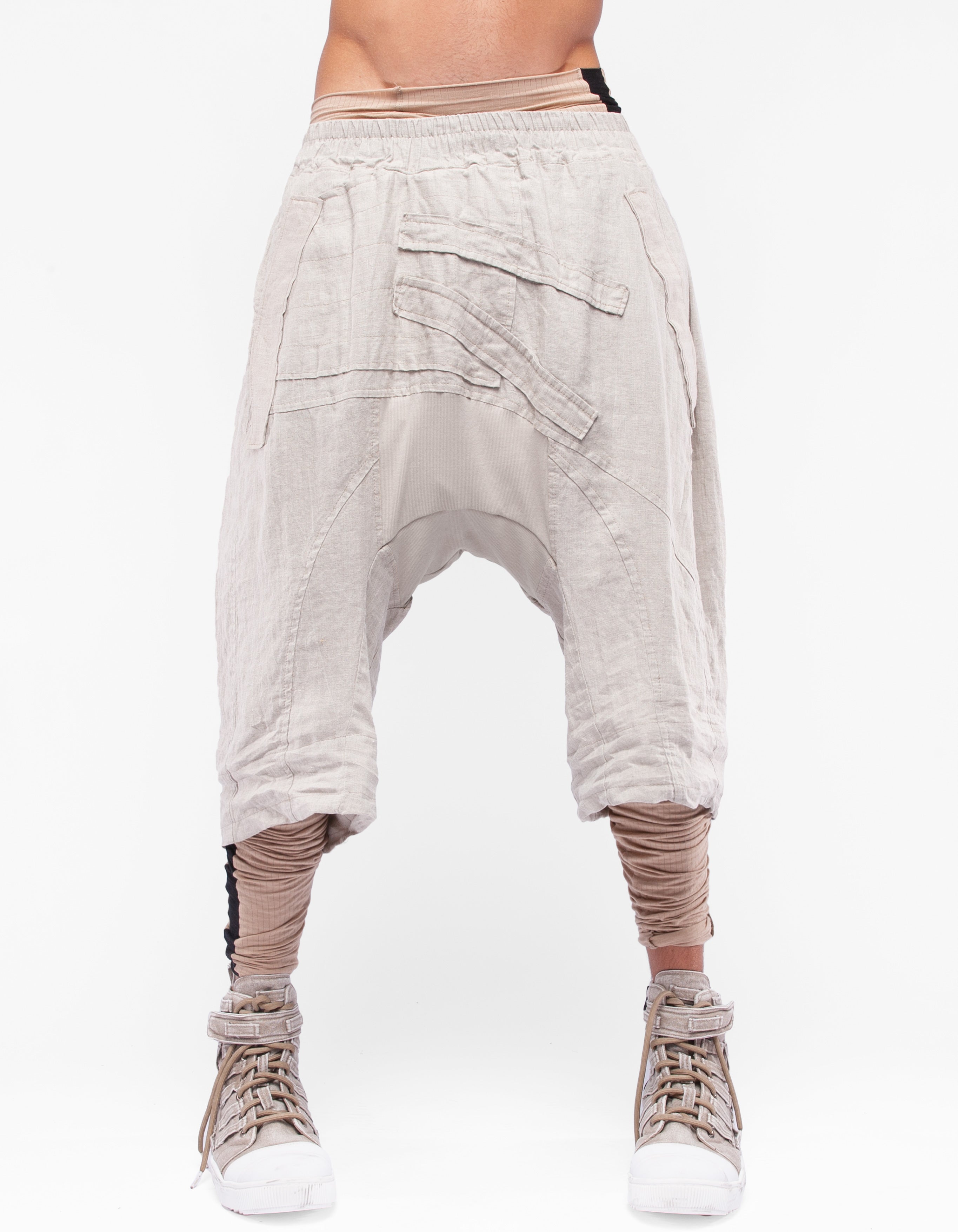 BAGGY SHORT MONK