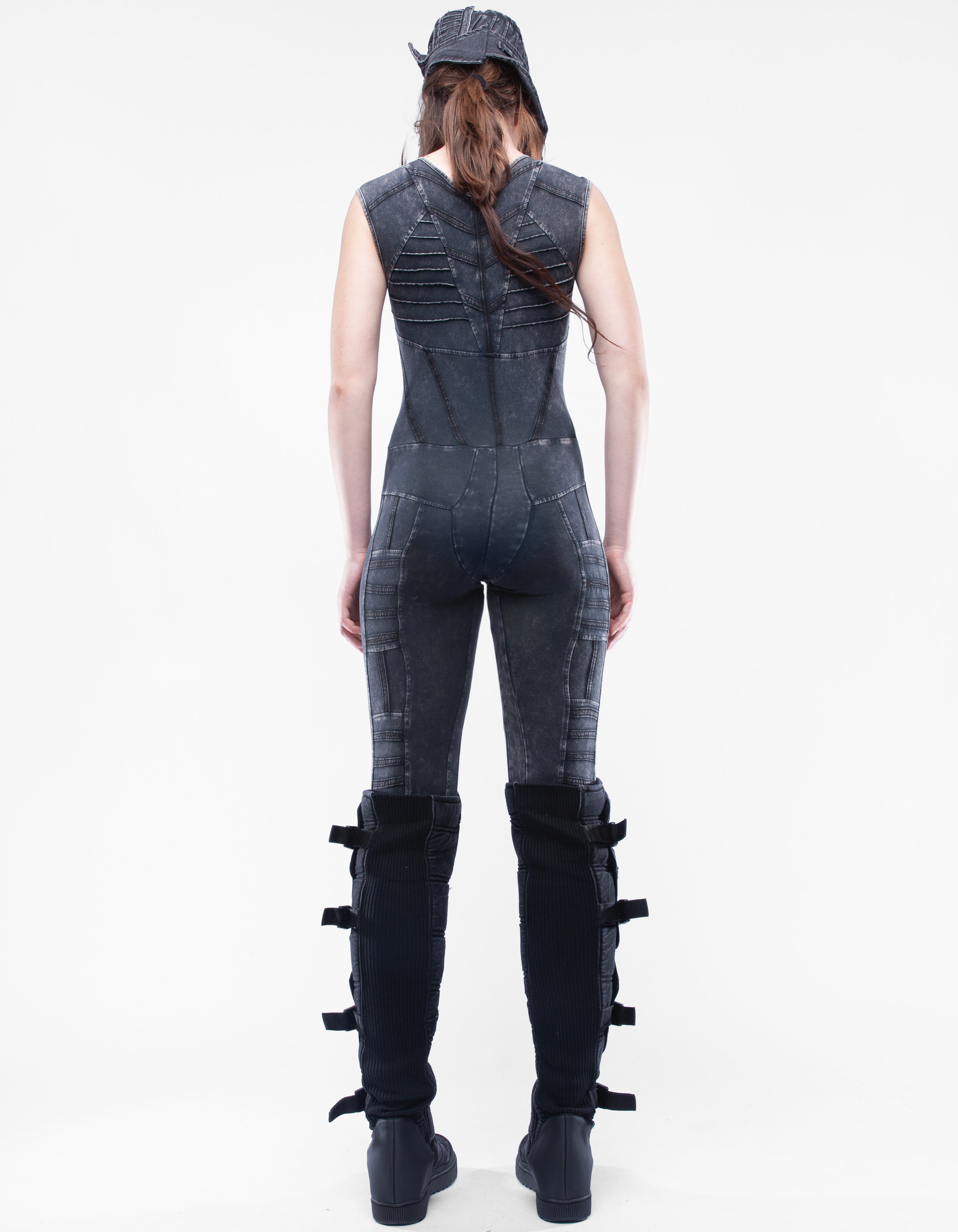 BODY SUIT COMMANDER