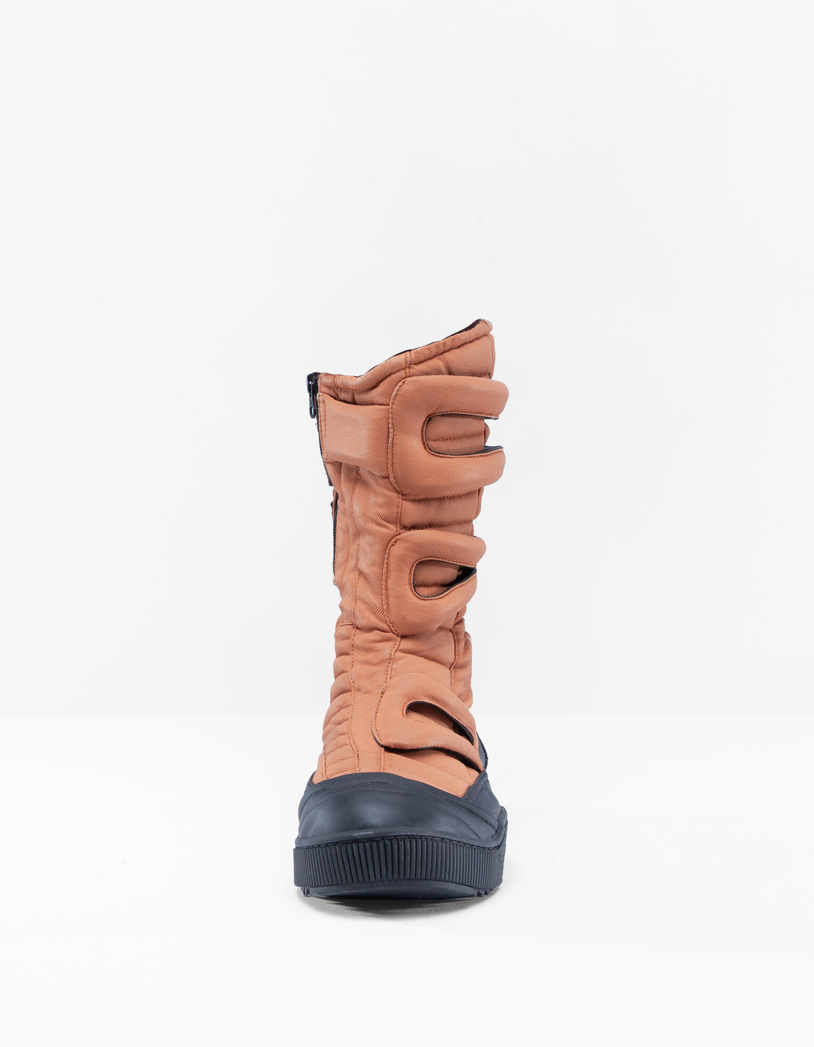 BOTAS ARISE M