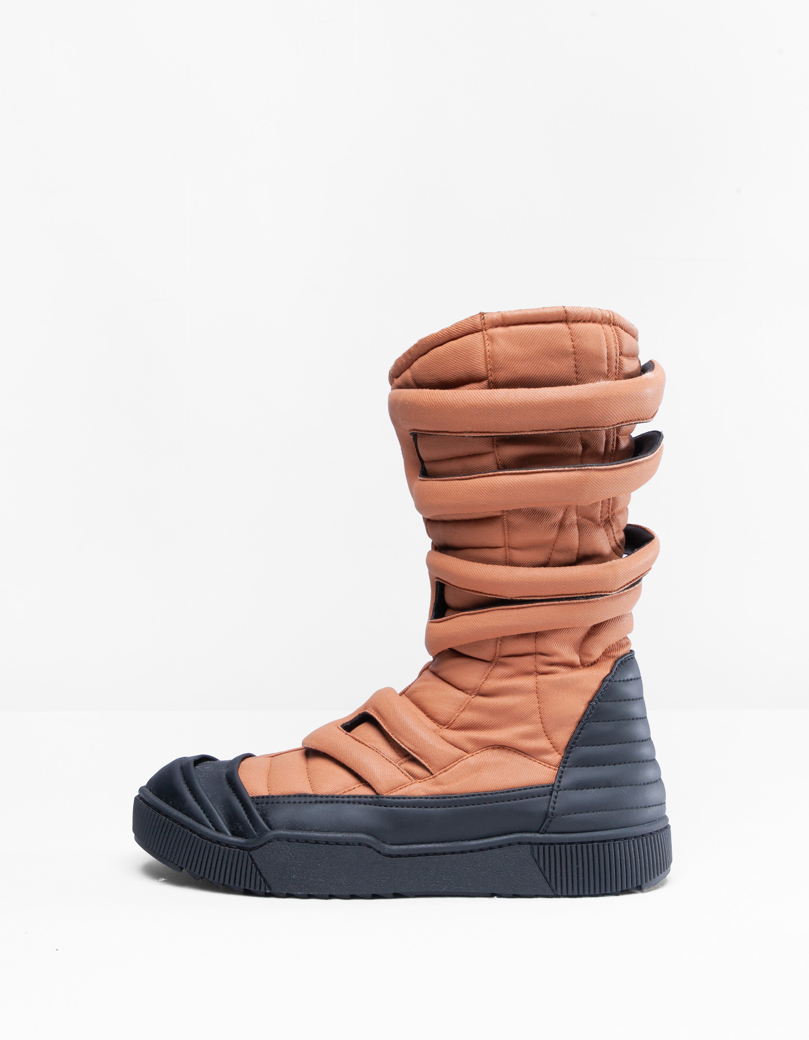 BOTAS ARISE M