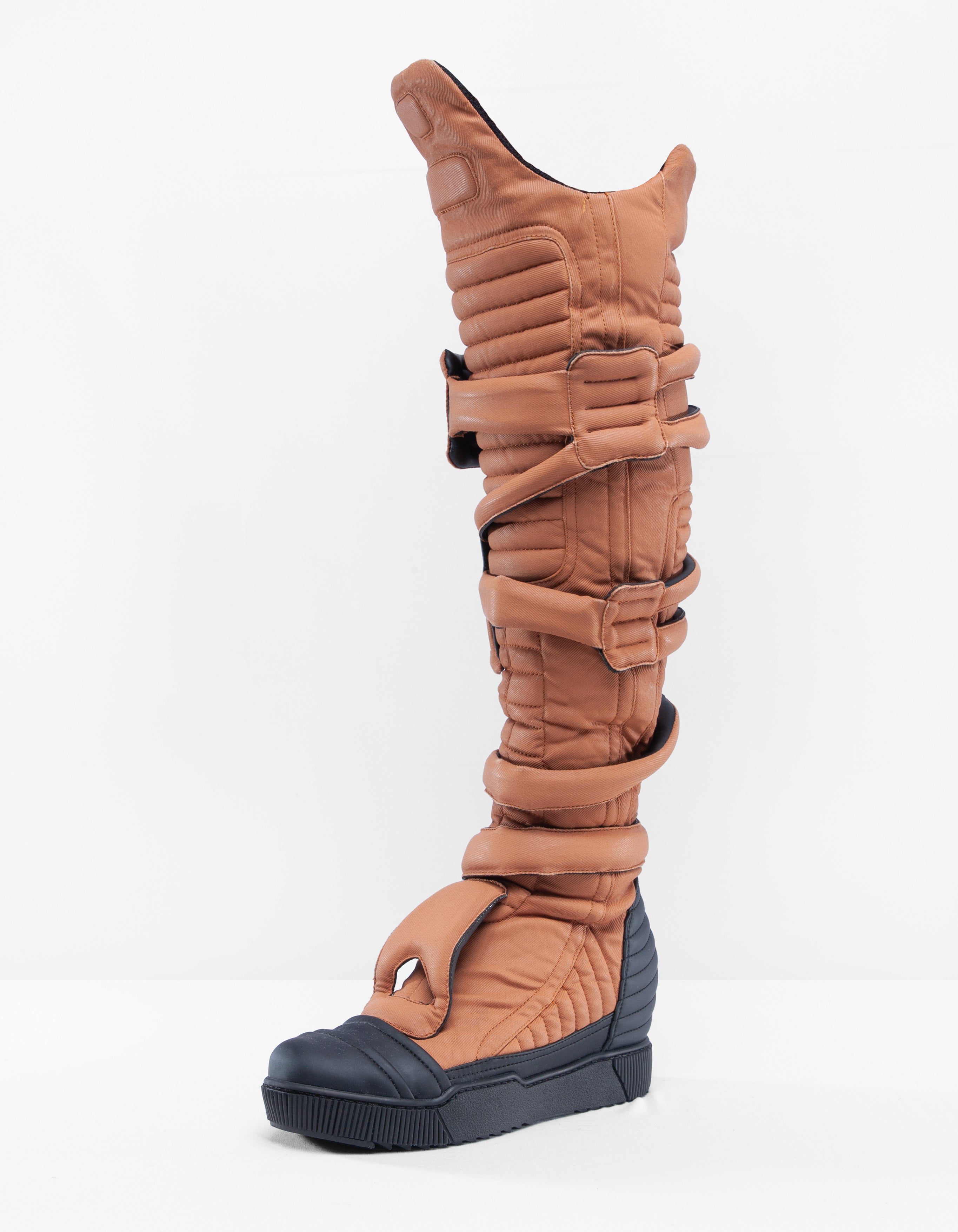 BOTAS ARISE W