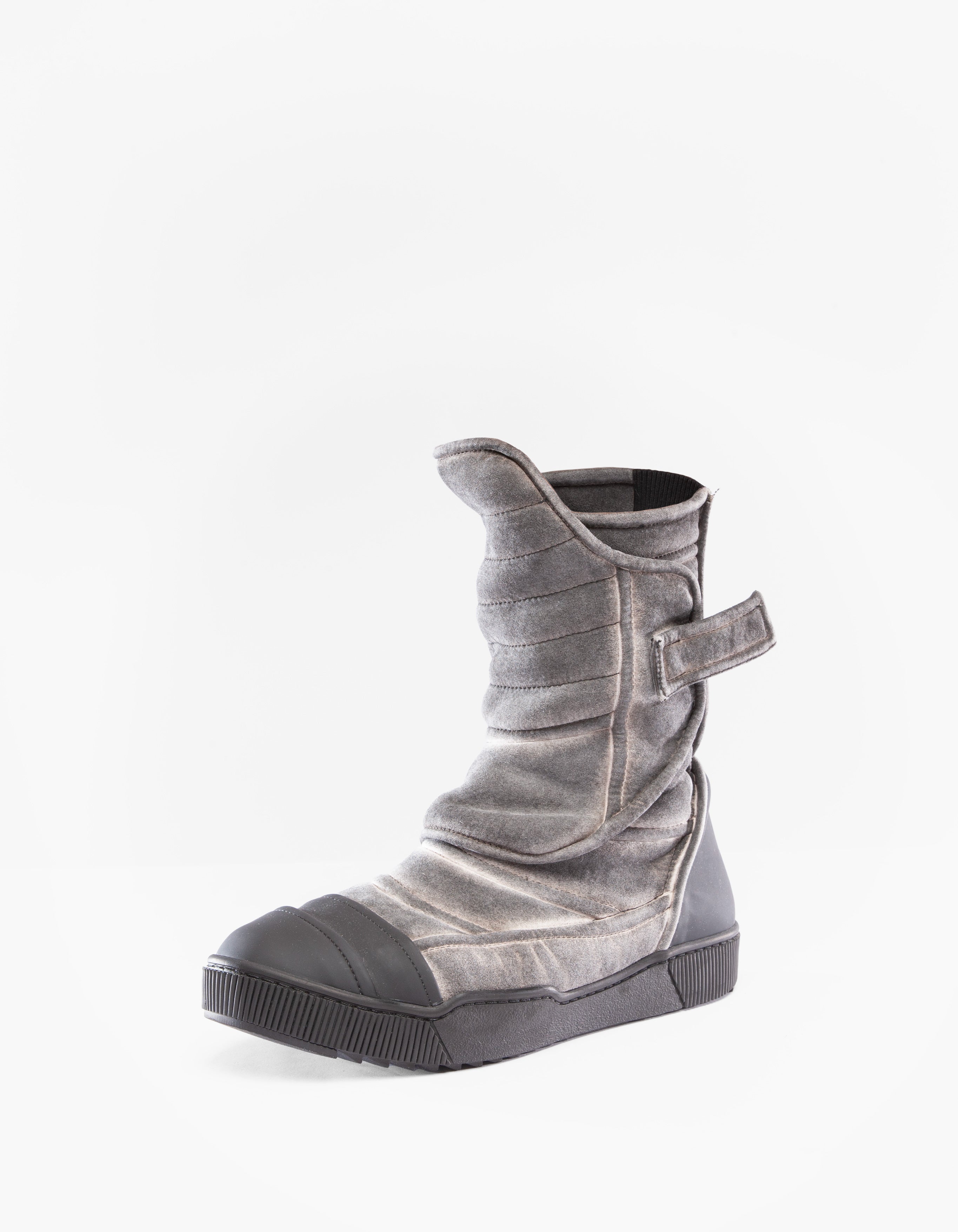 BOOTS ZAZEN M