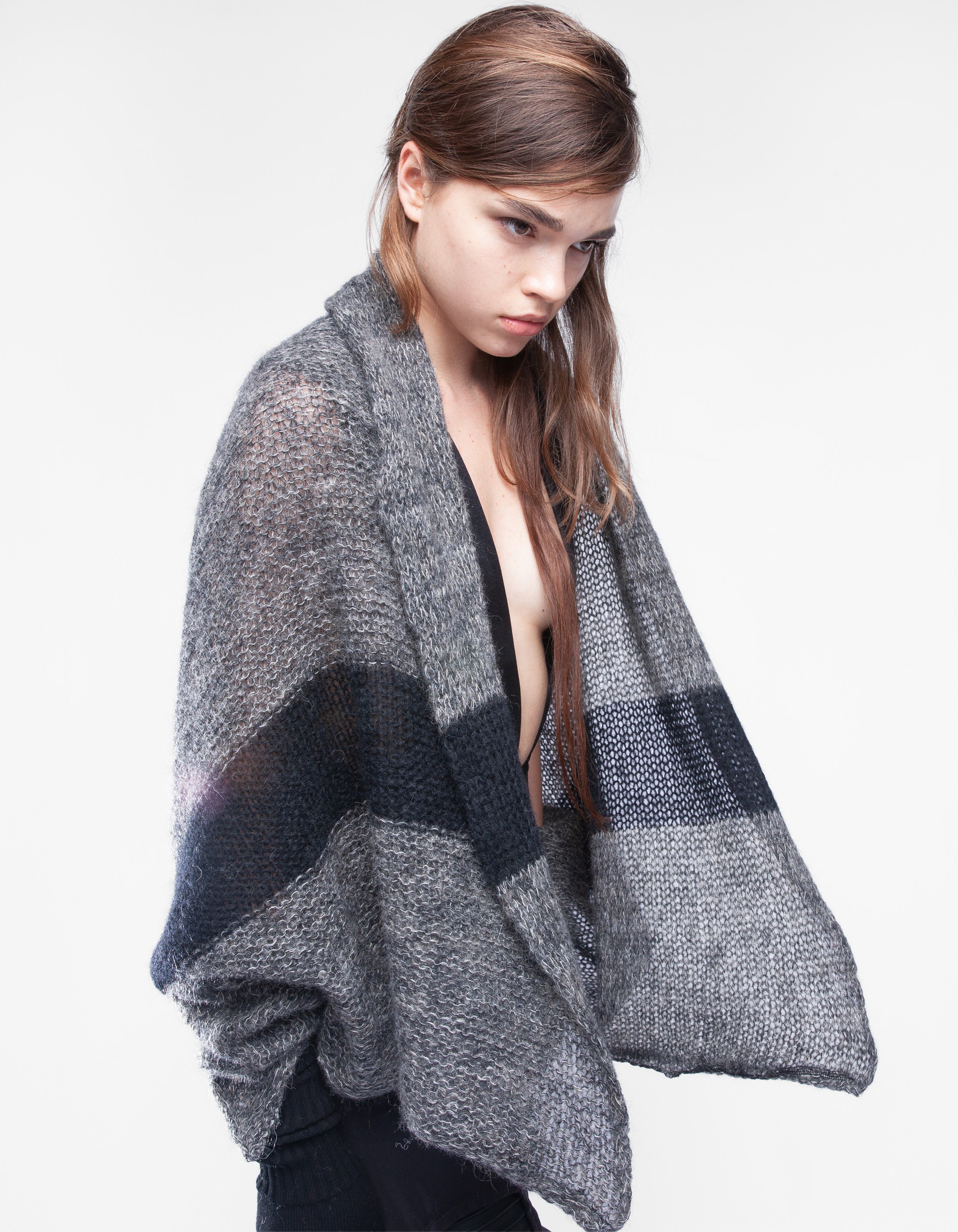CARDIGAN WRAP SKYTHREAD