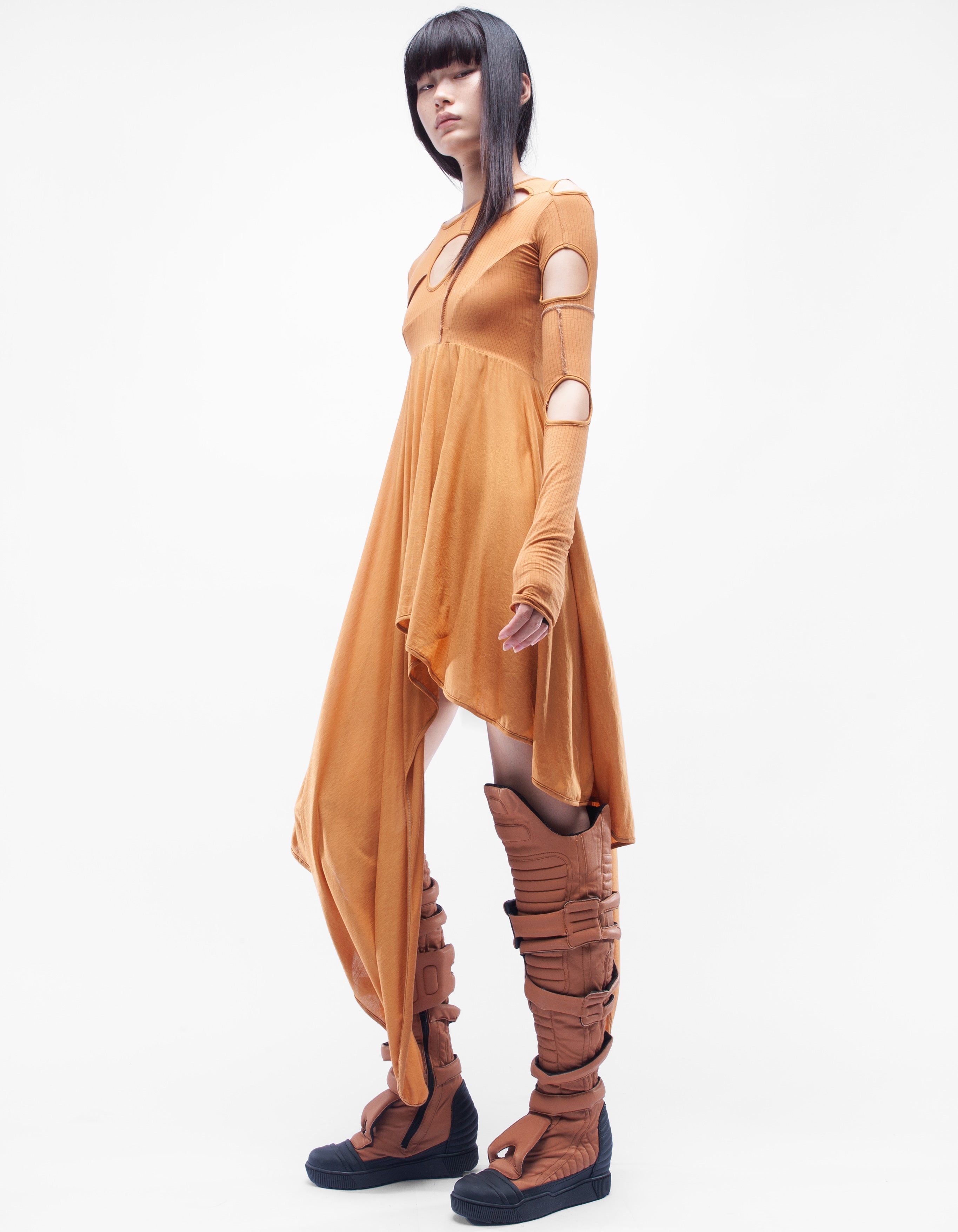 DRESS ARISE