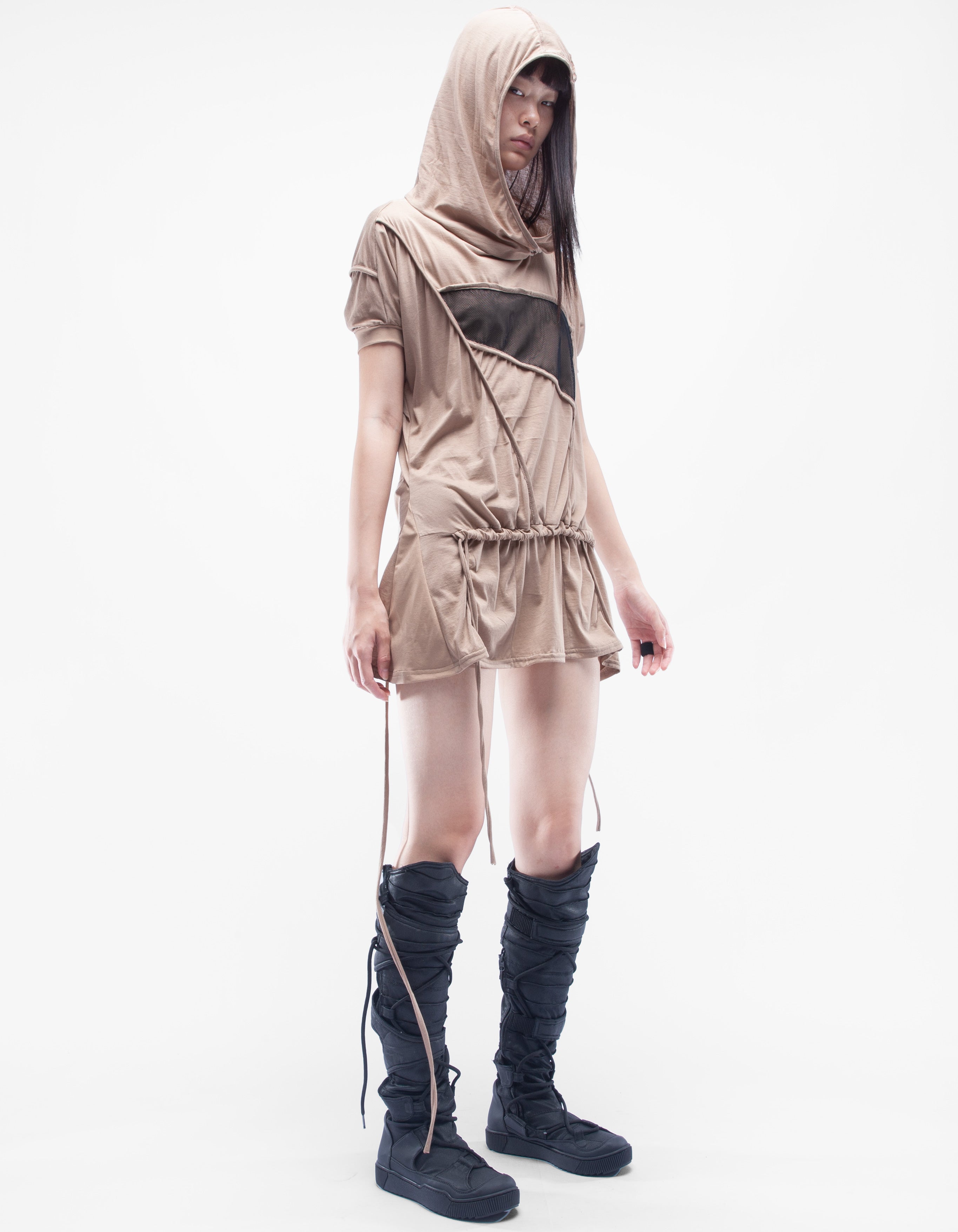 VESTIDO CON CAPUCHA CAMISA