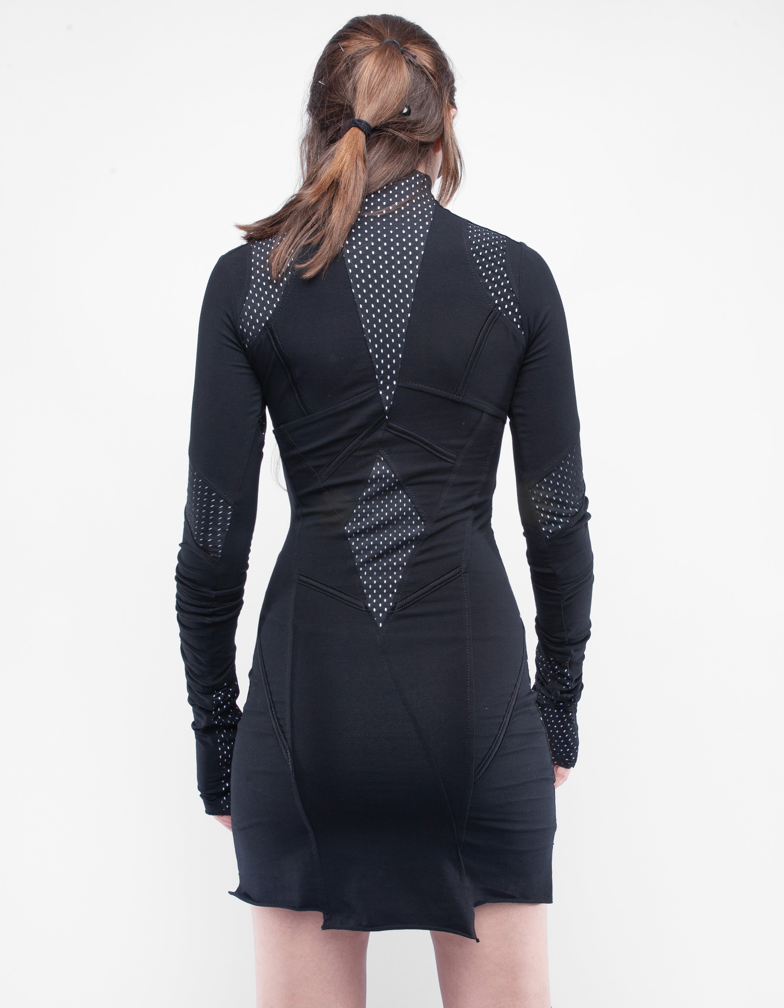 DRESS NET CHANNELS