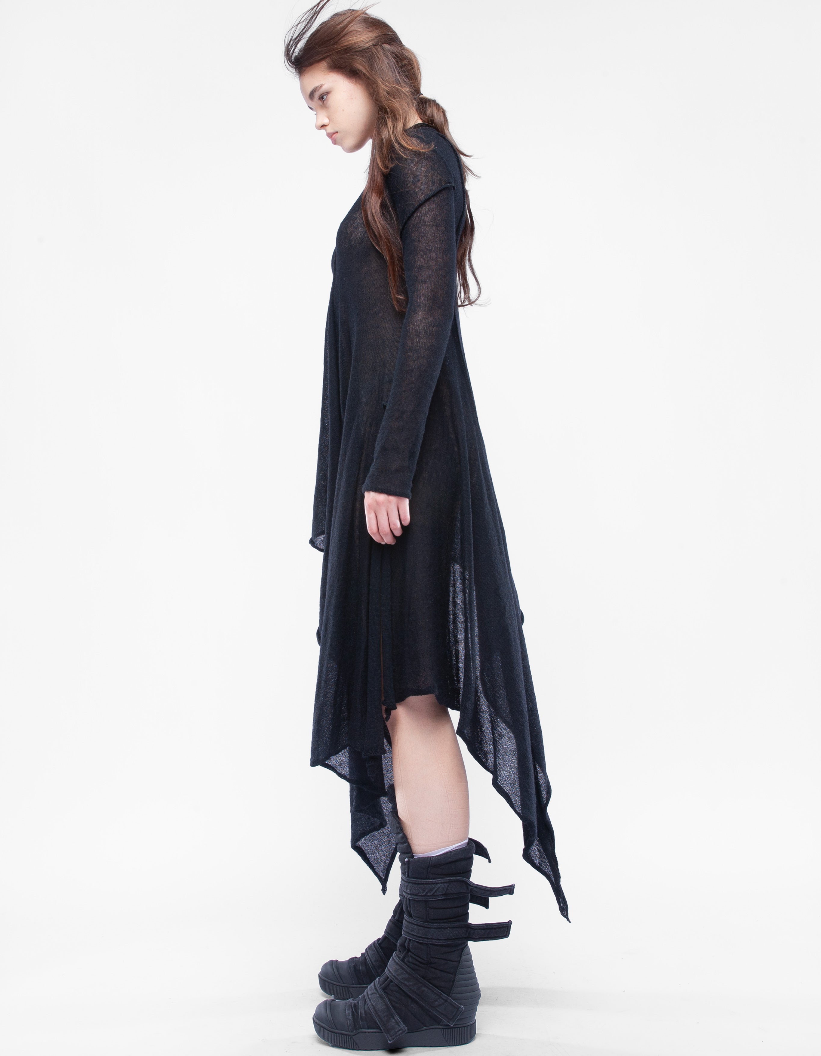 DRESS REVERSE