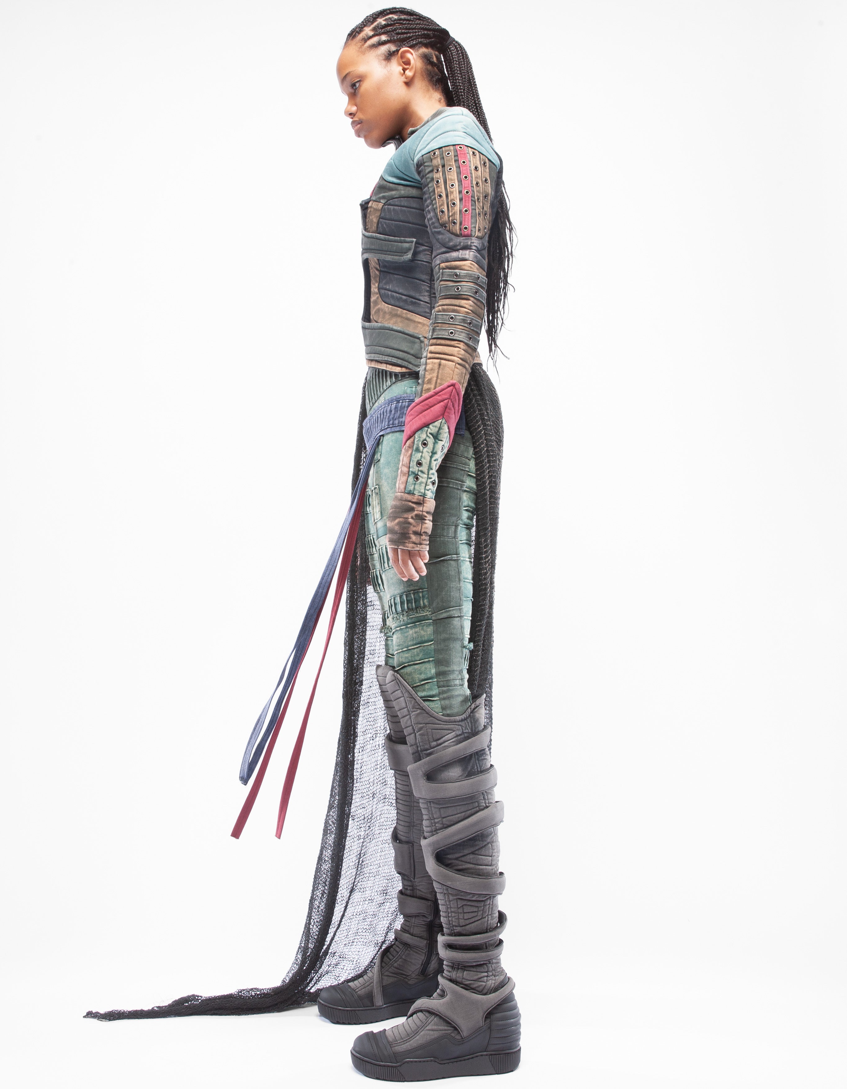 VESTE TRIBE