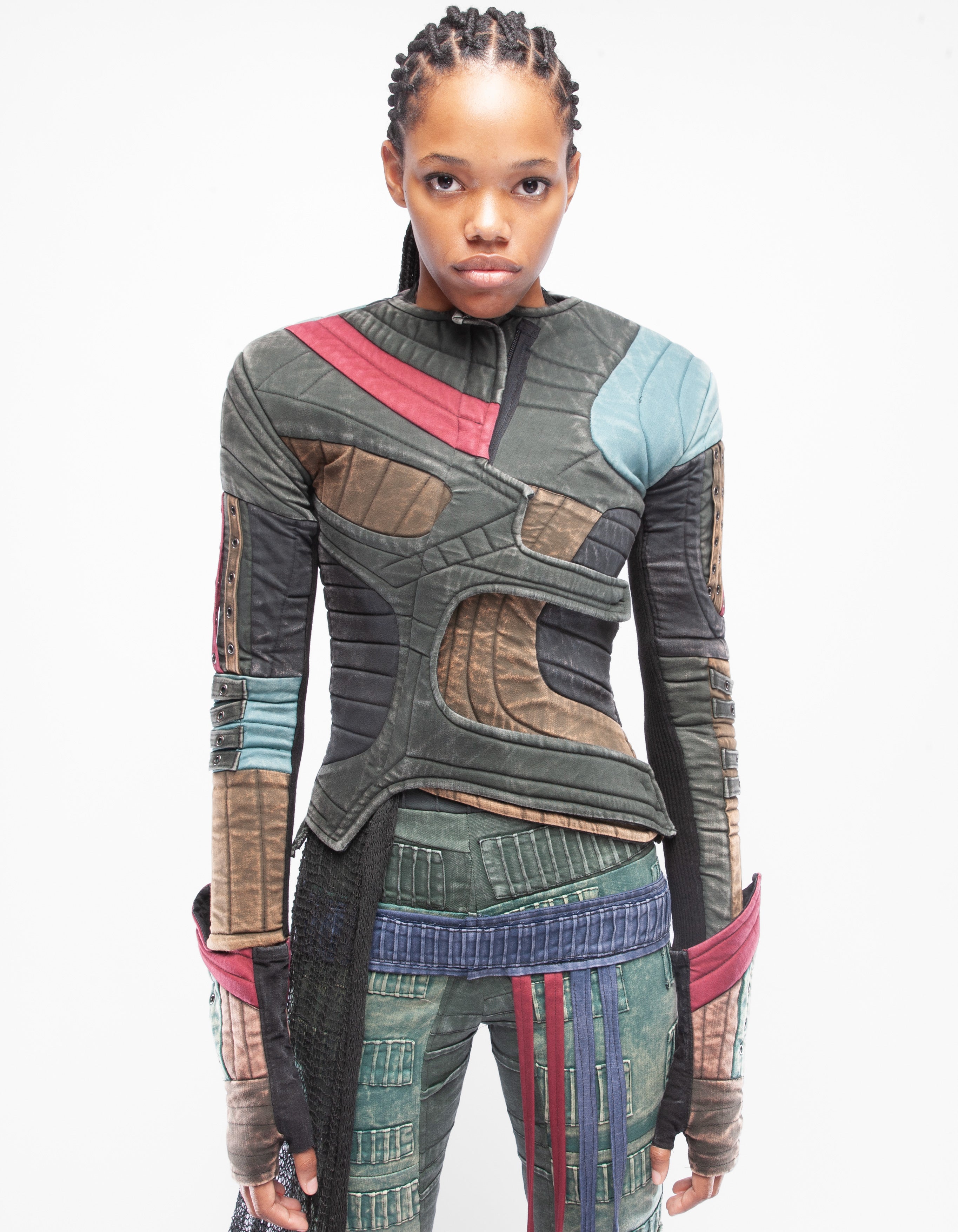 VESTE TRIBE