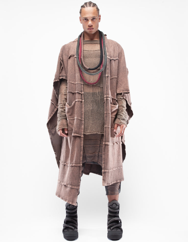 L'ERMITE DU MANTEAU