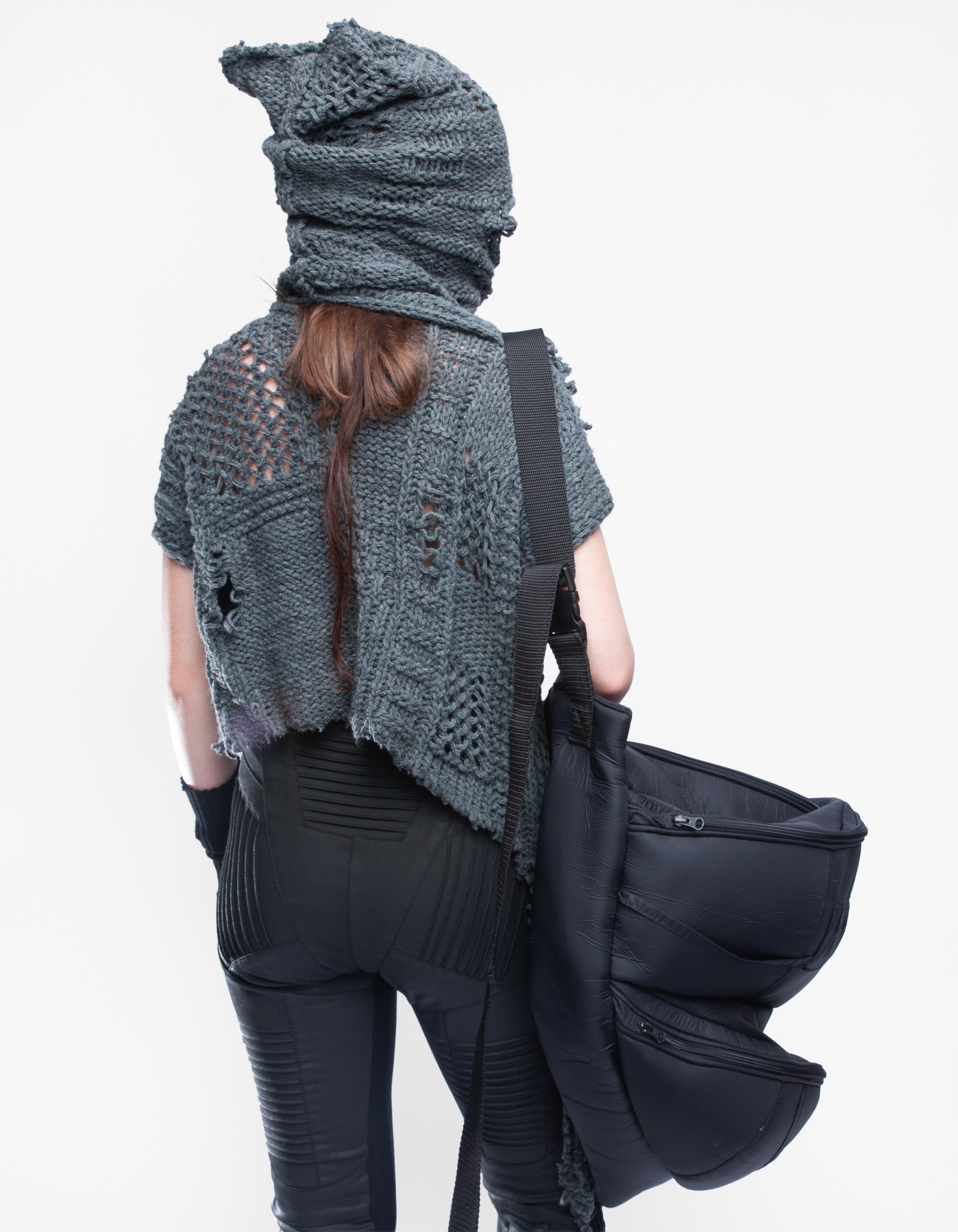 MESH COMMANDER W