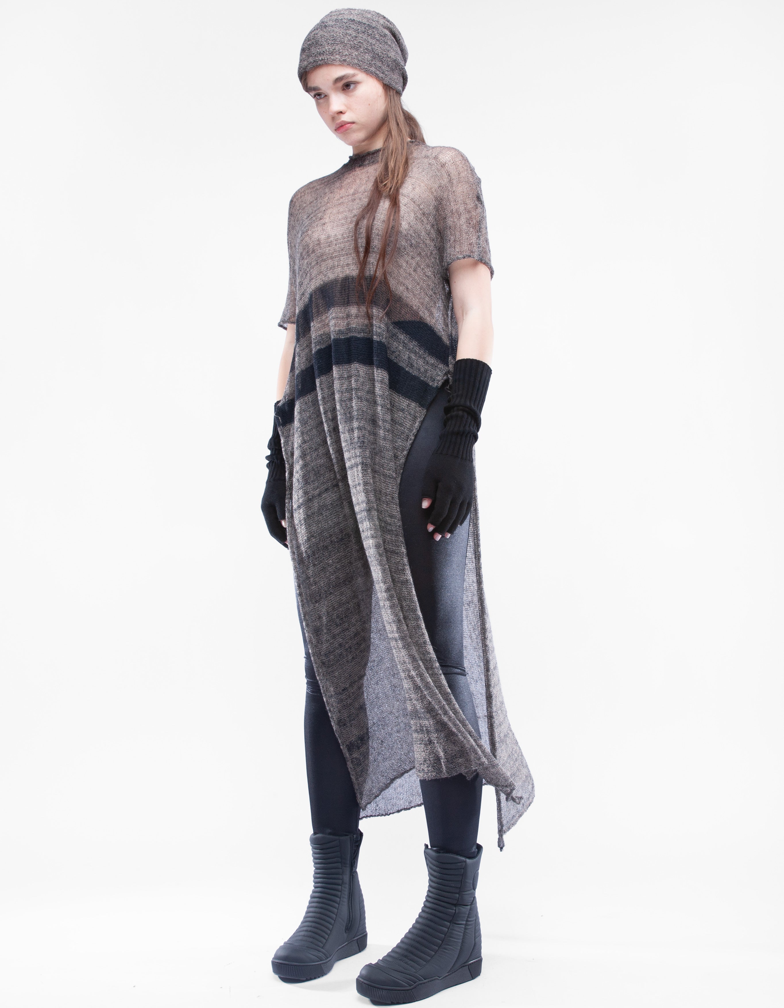 OVERSIZE REFRAME