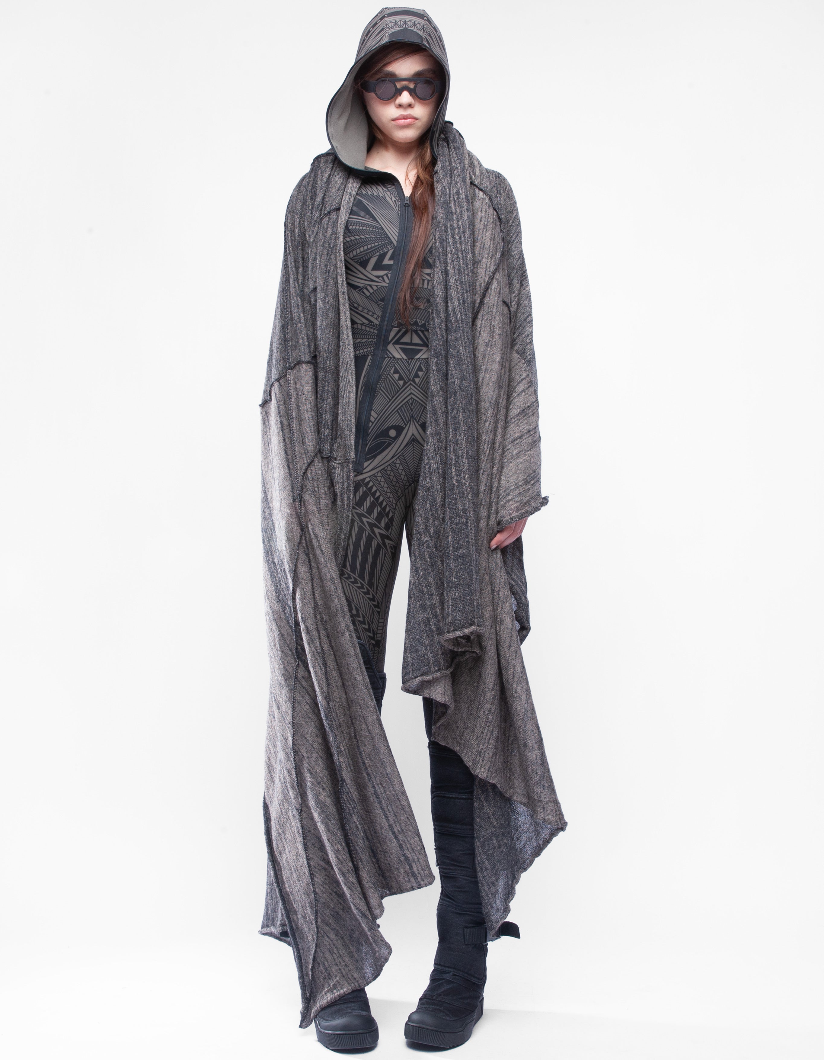 SHAWL BLANKET REFRAME