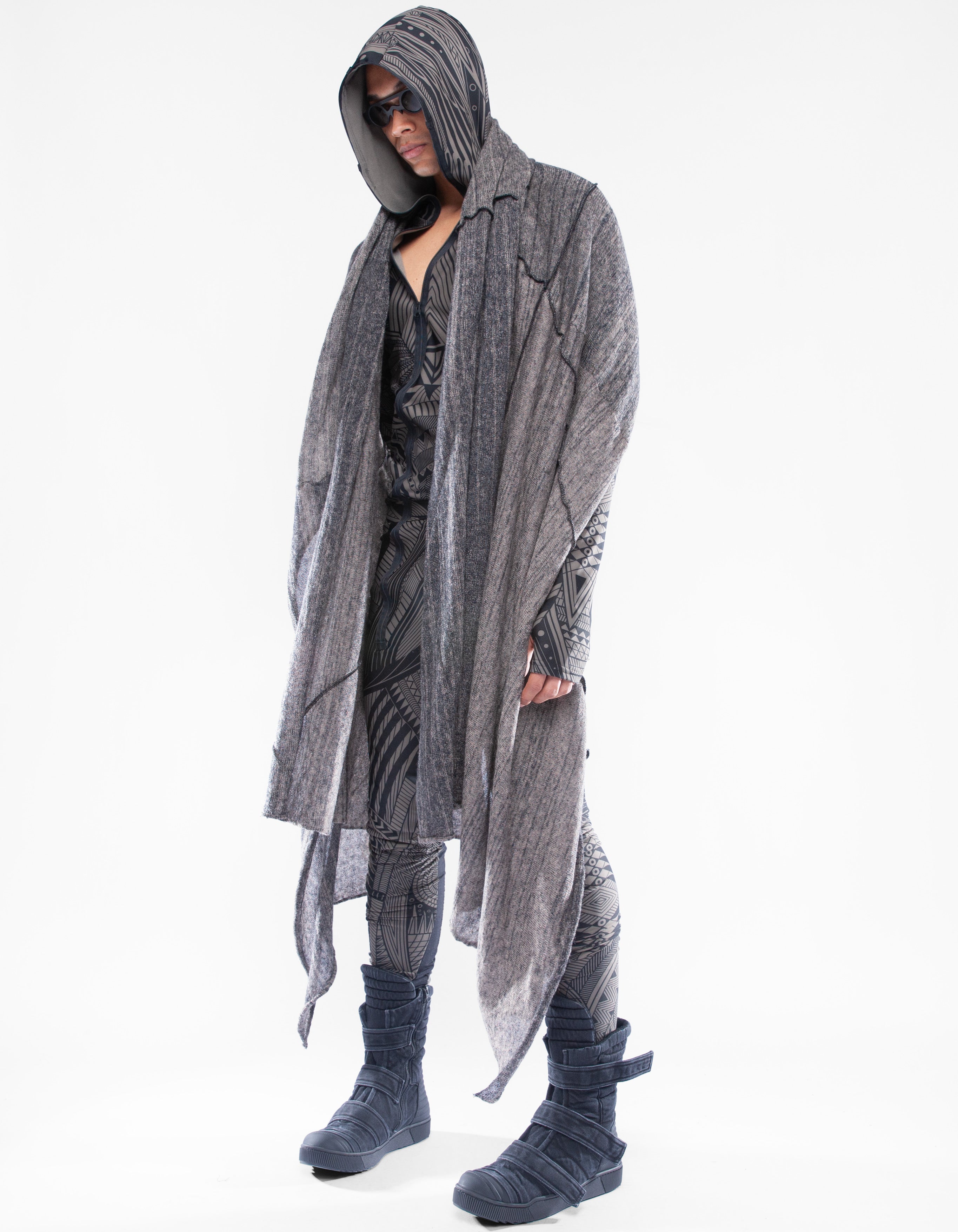 SHAWL BLANKET REFRAME