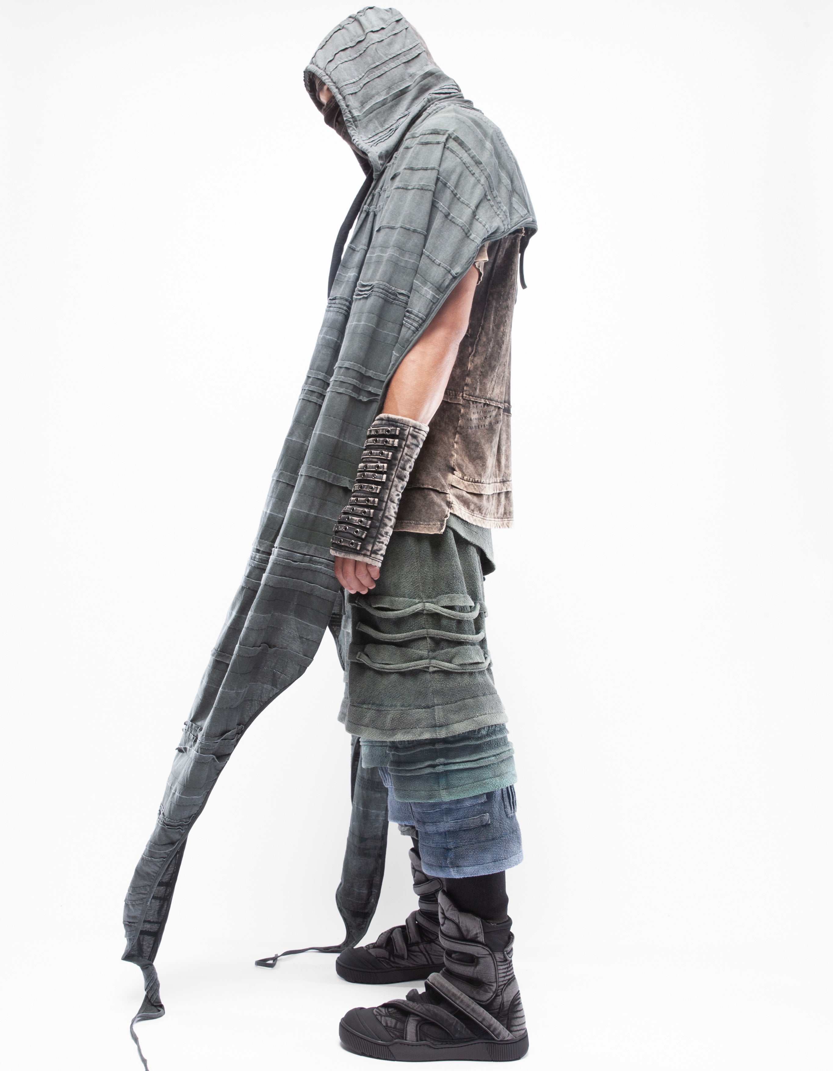 SHAWL HOOD OVERTONE M