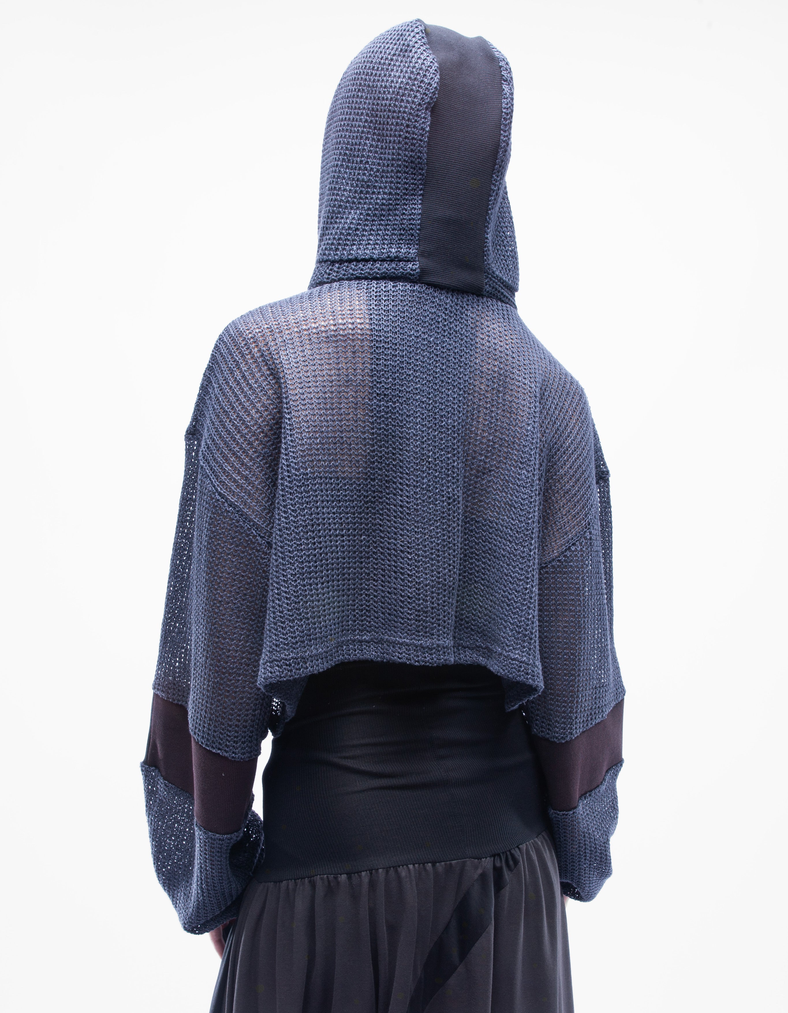 SUDADERA CORTA DE TEJIDO LEAP W