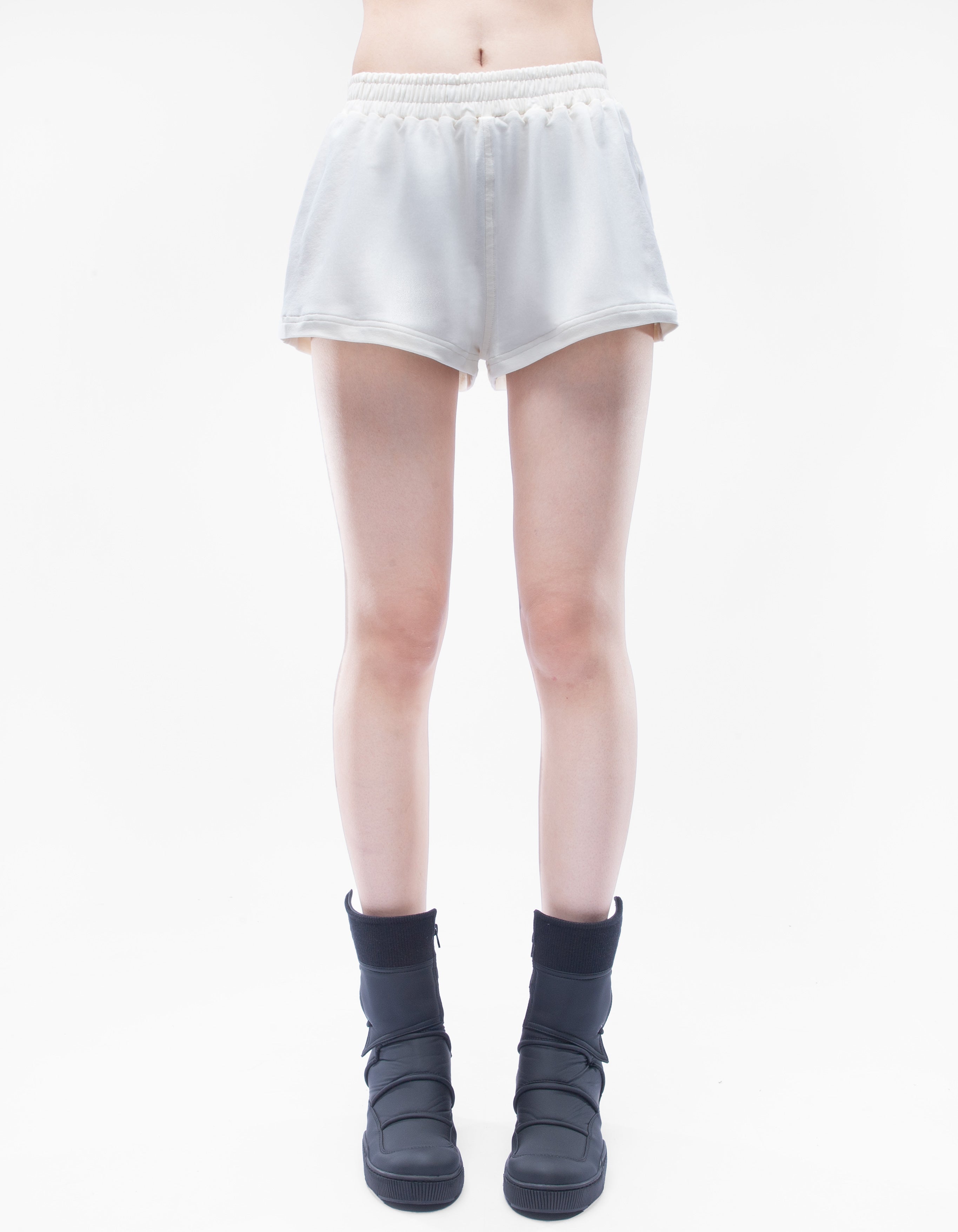 PANTALONI CORTI LEGGERI