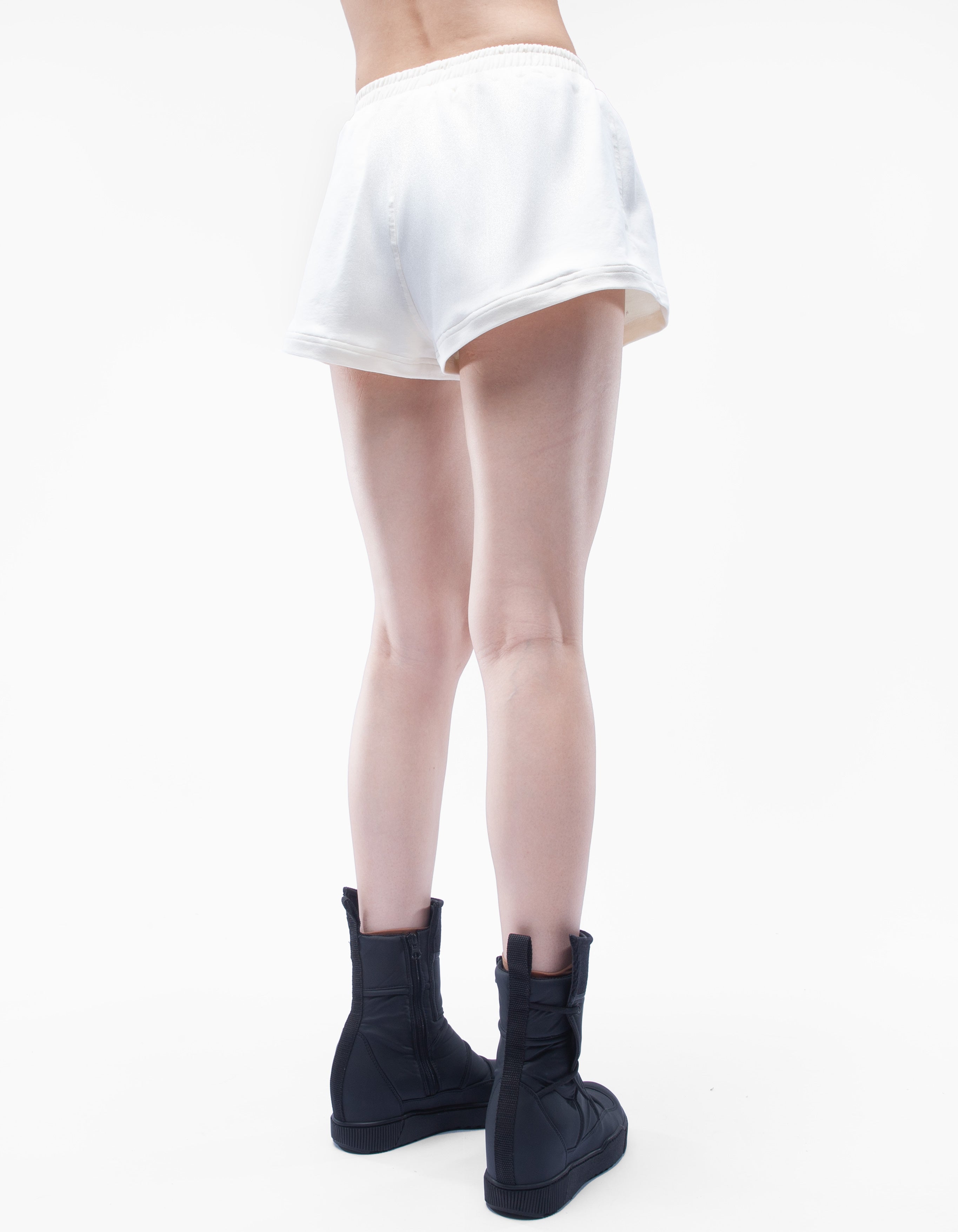 PANTALONI CORTI LEGGERI
