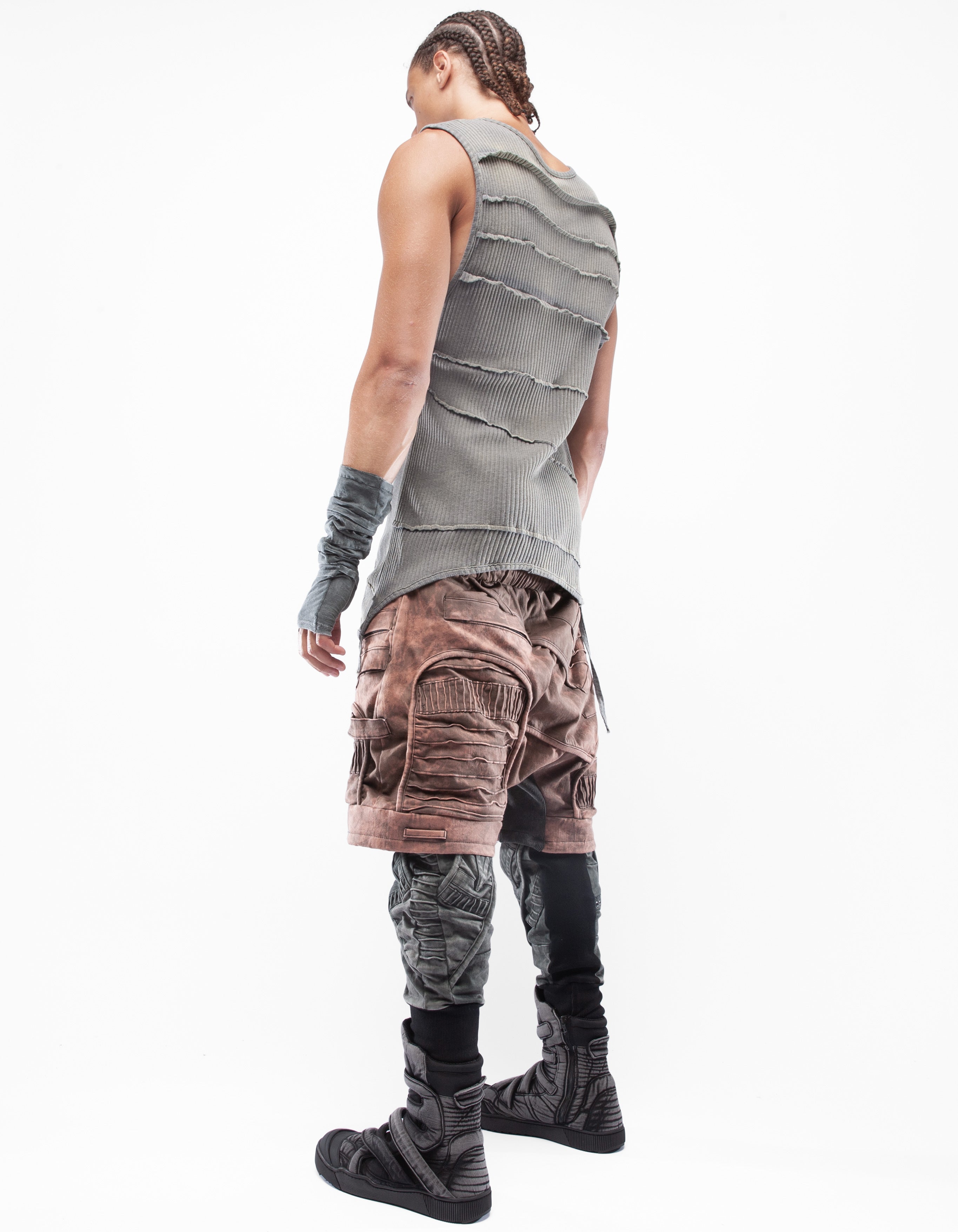 TOP NO SLEEVE REFRAME