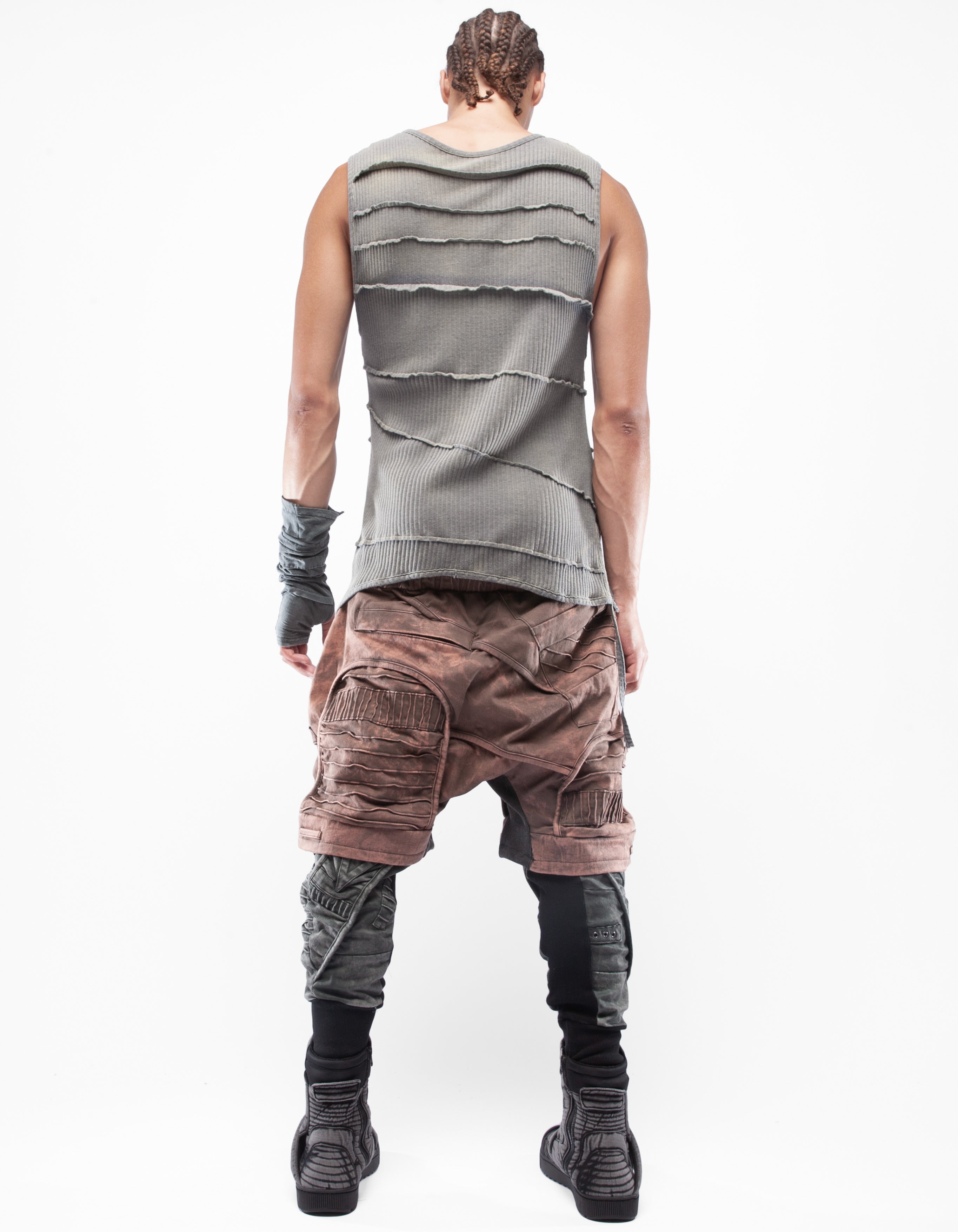 TOP NO SLEEVE REFRAME