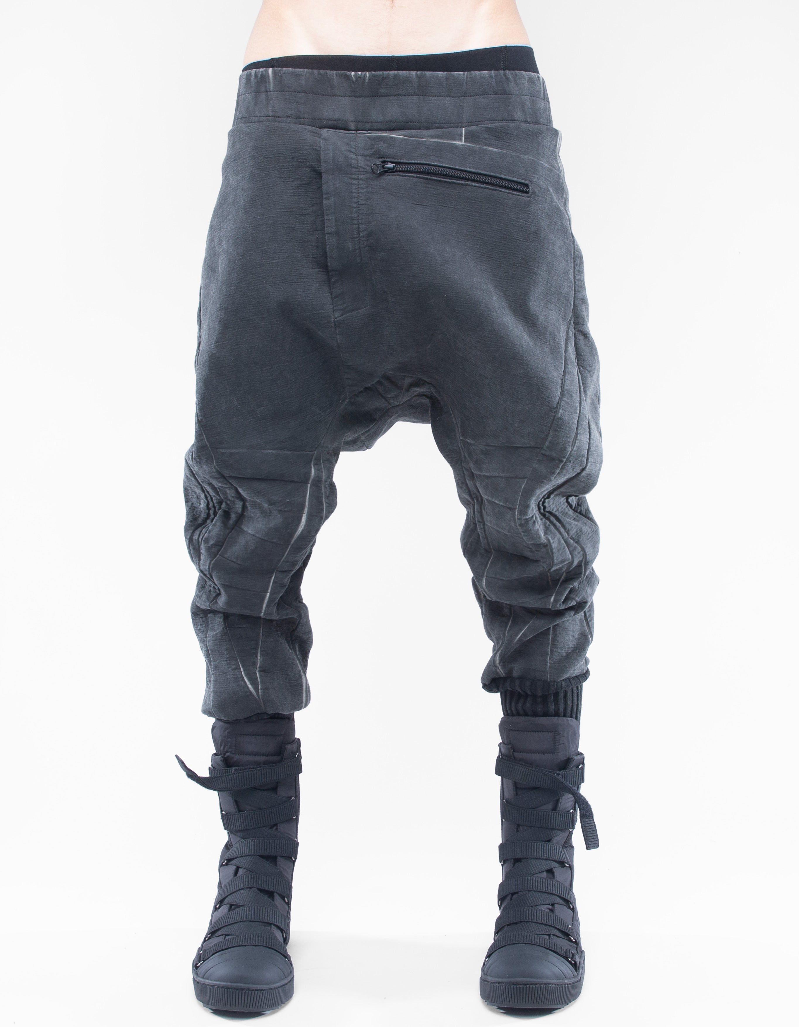 HOSEN BAGGY SCHNEIDIG