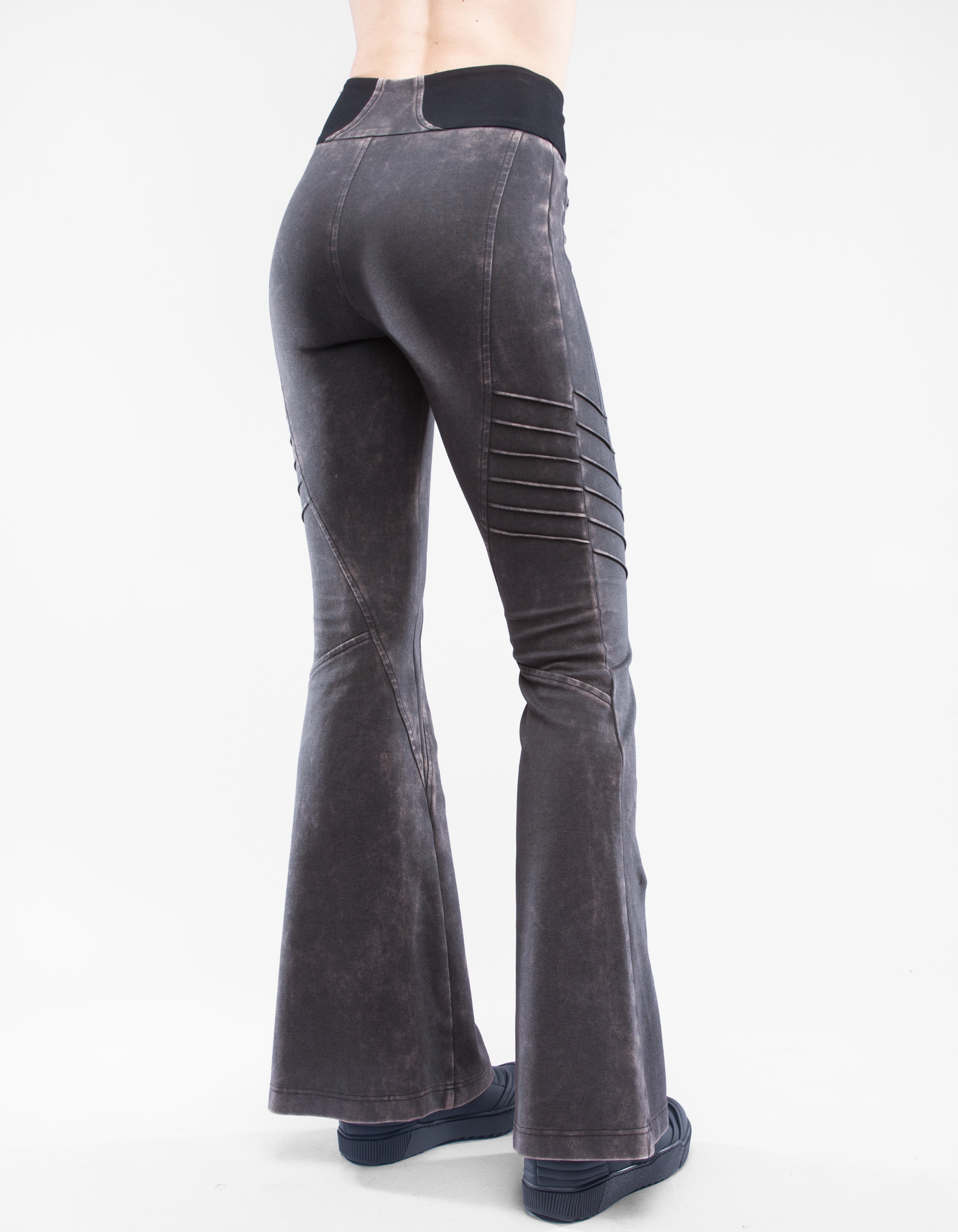 TROUSERS CORE ENGINE W