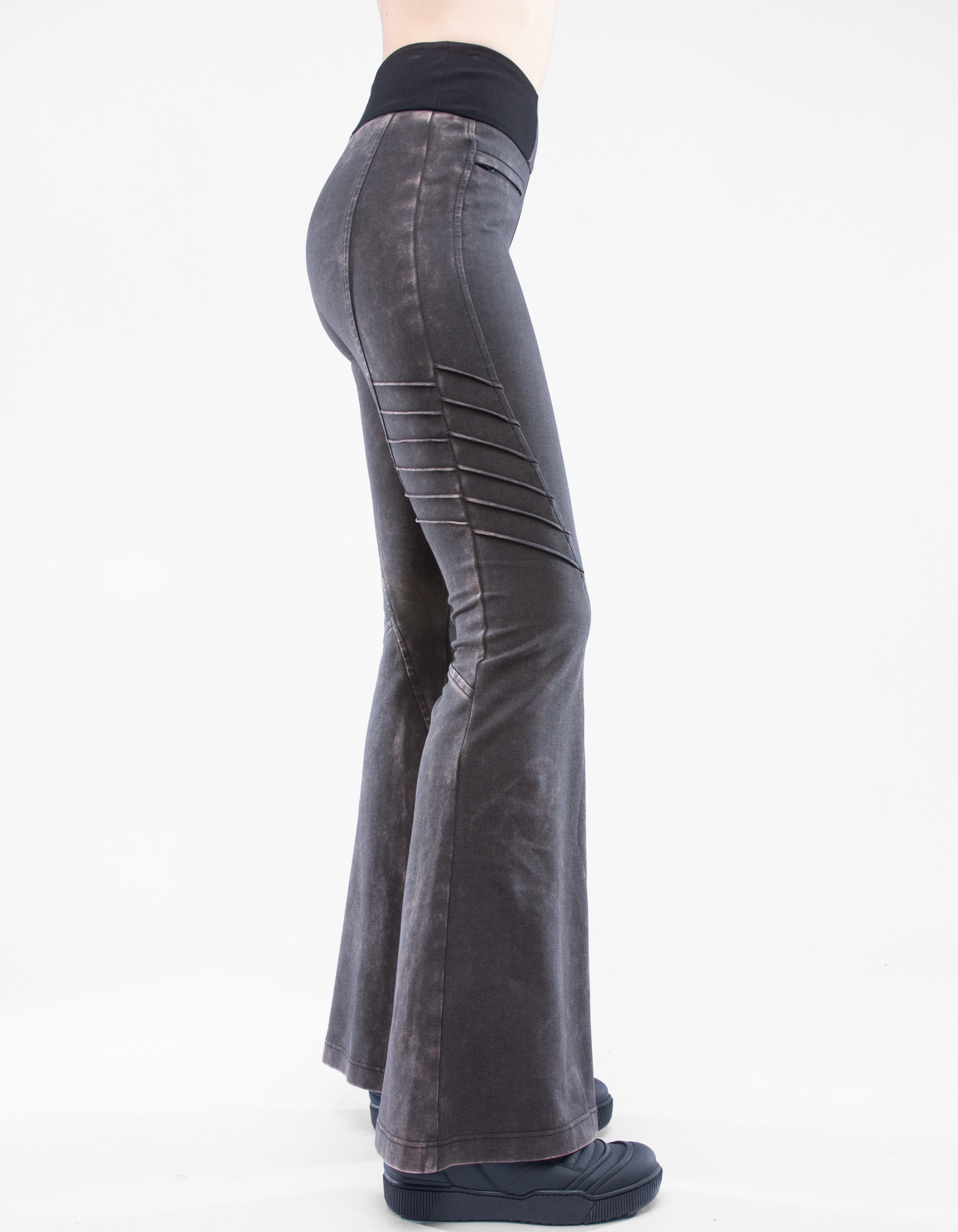 TROUSERS CORE ENGINE W