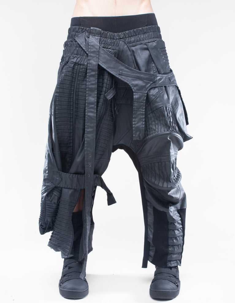PANTALONI OVERSIZE BEYOND