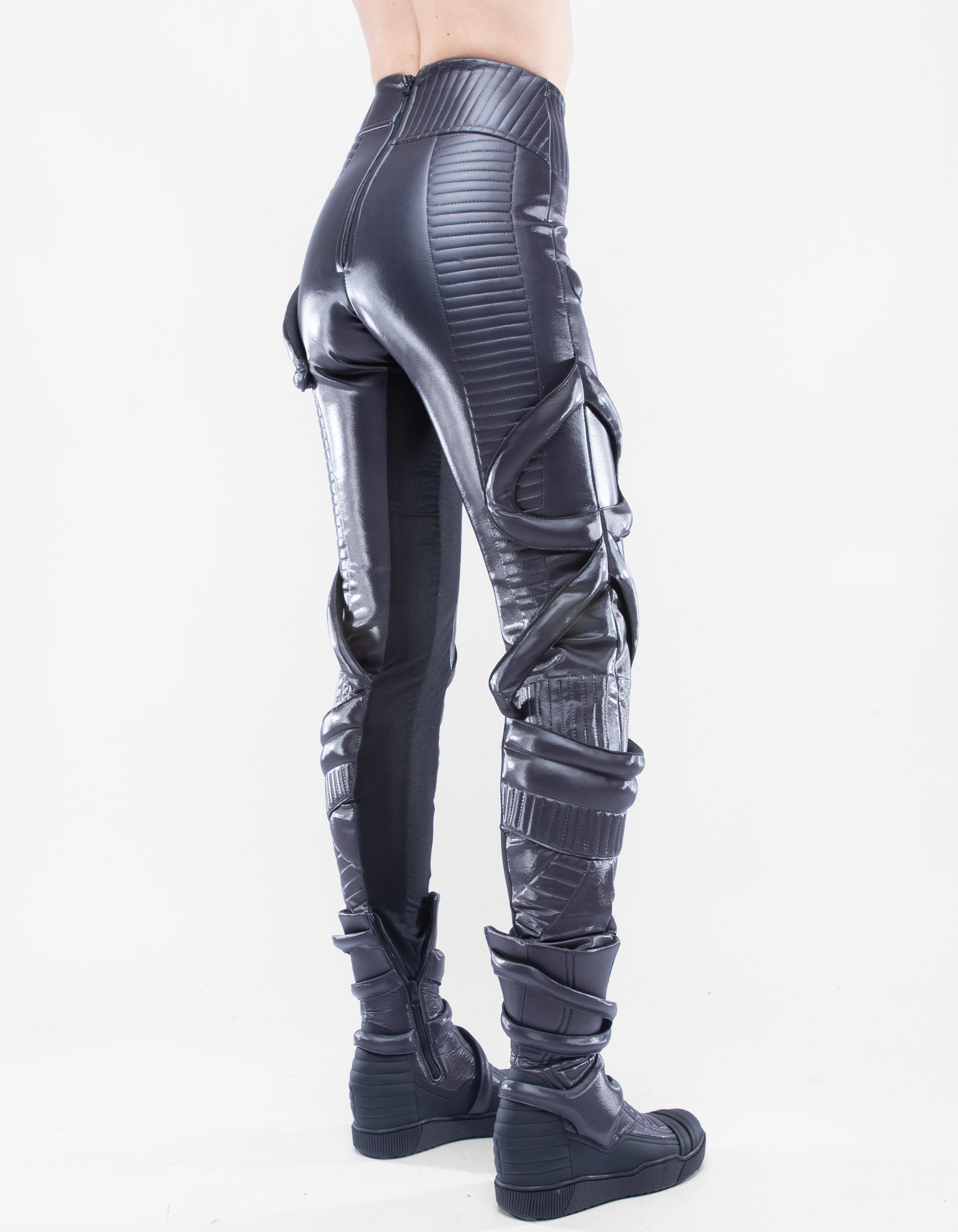 TROUSERS TIME TRAVEL W
