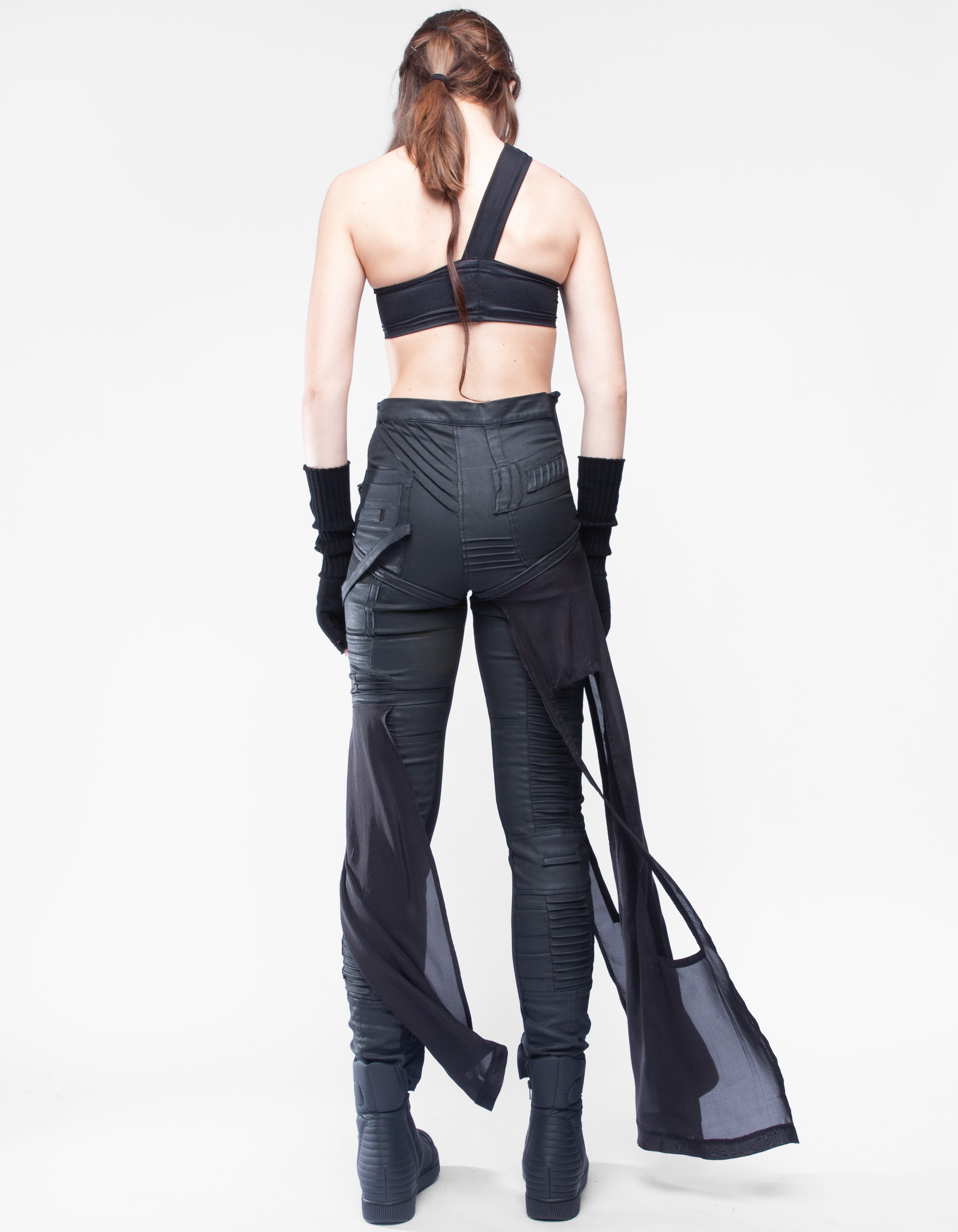 VEST CG LINE