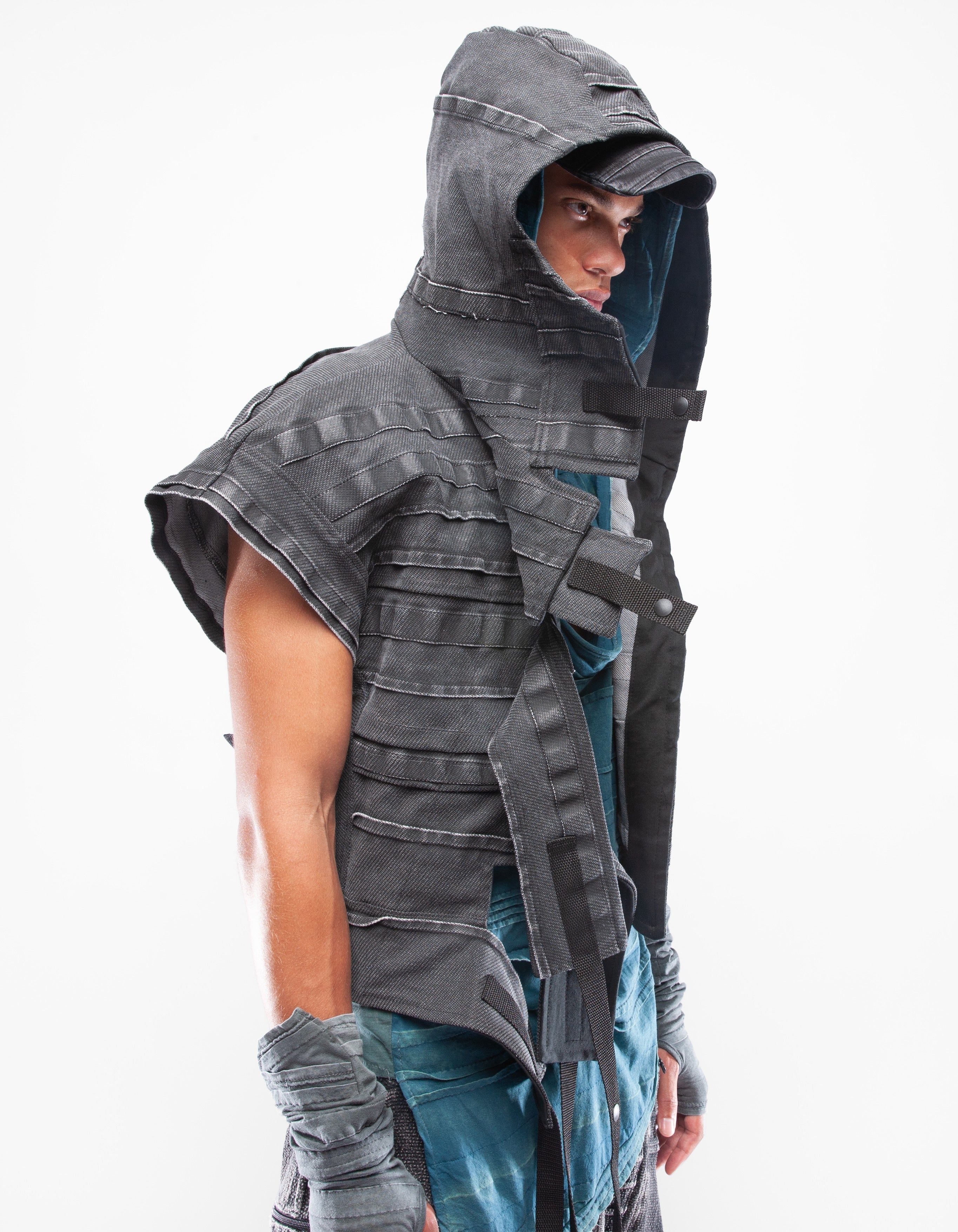 VEST HOOD MASTER M