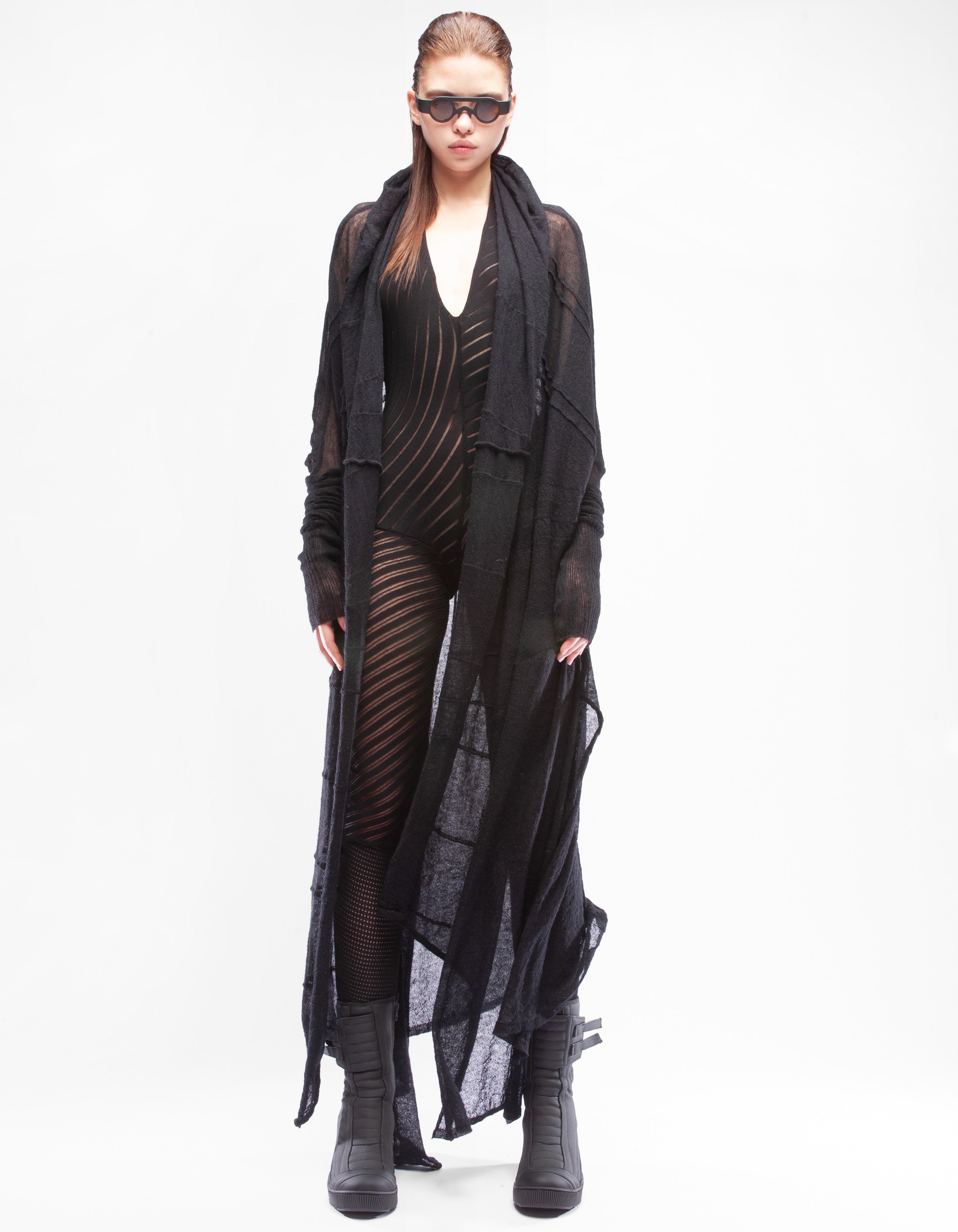 Strickjacke jenseits