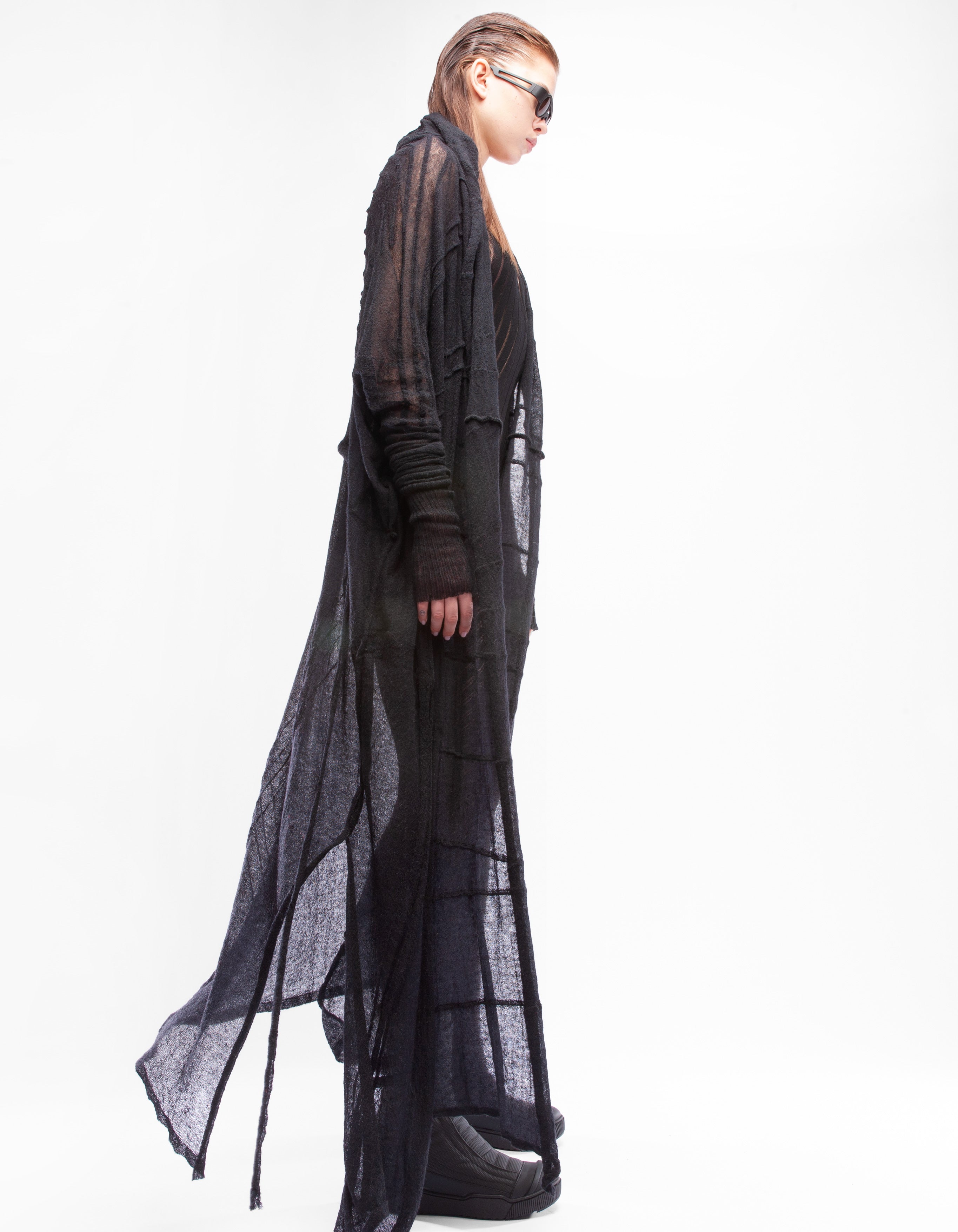 Strickjacke jenseits