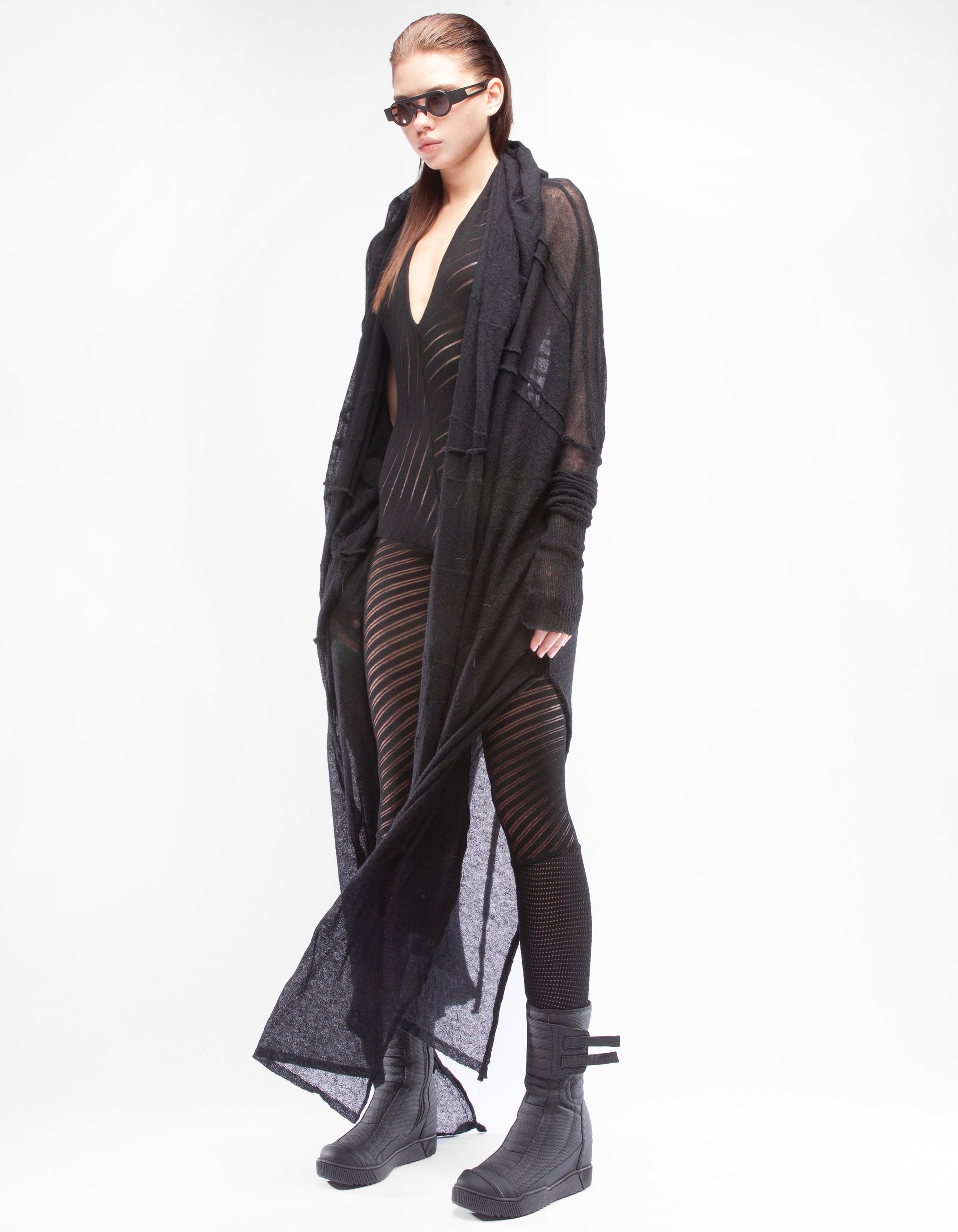 Strickjacke jenseits