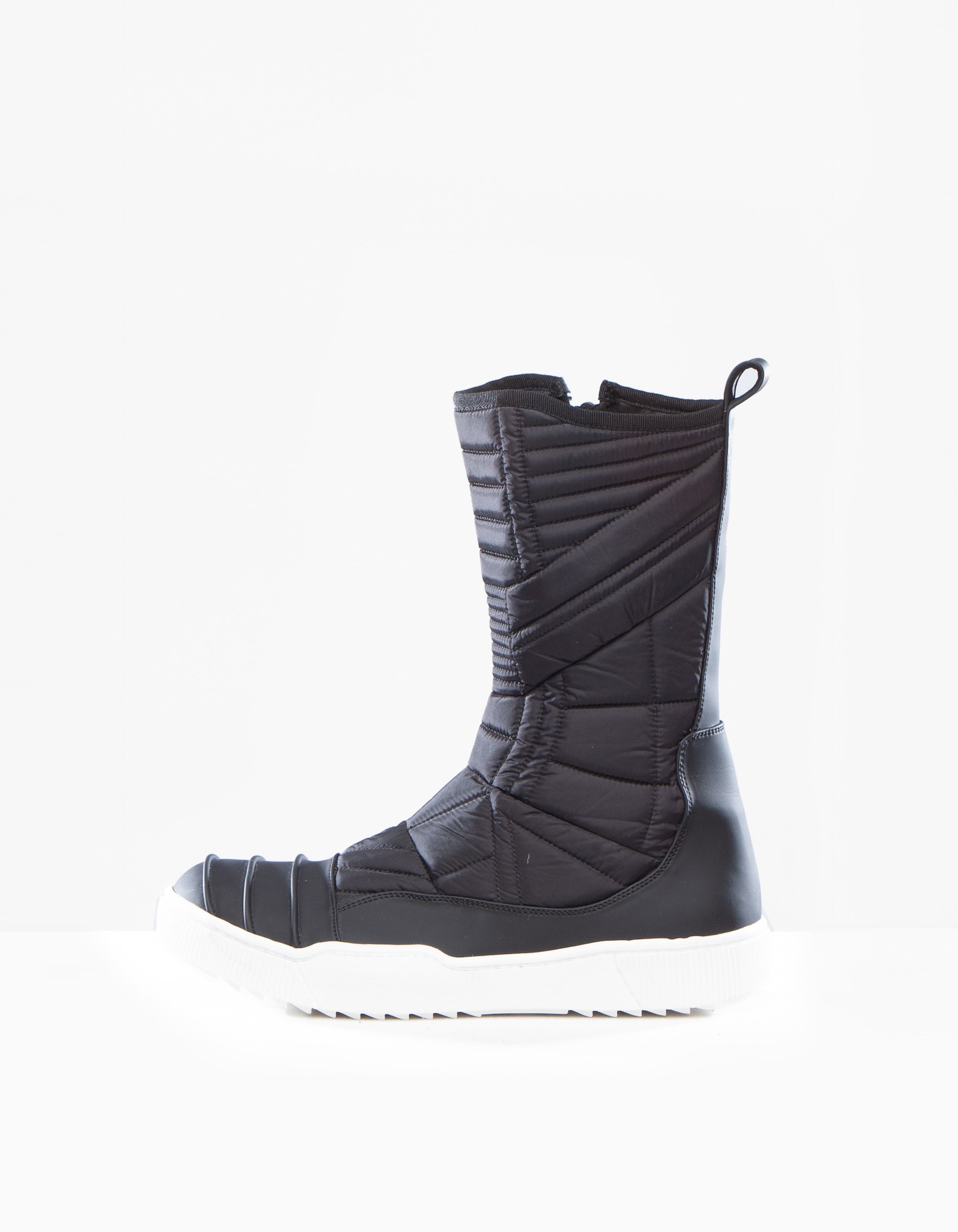 DEMOBAZA PASSERELLE TOPS M