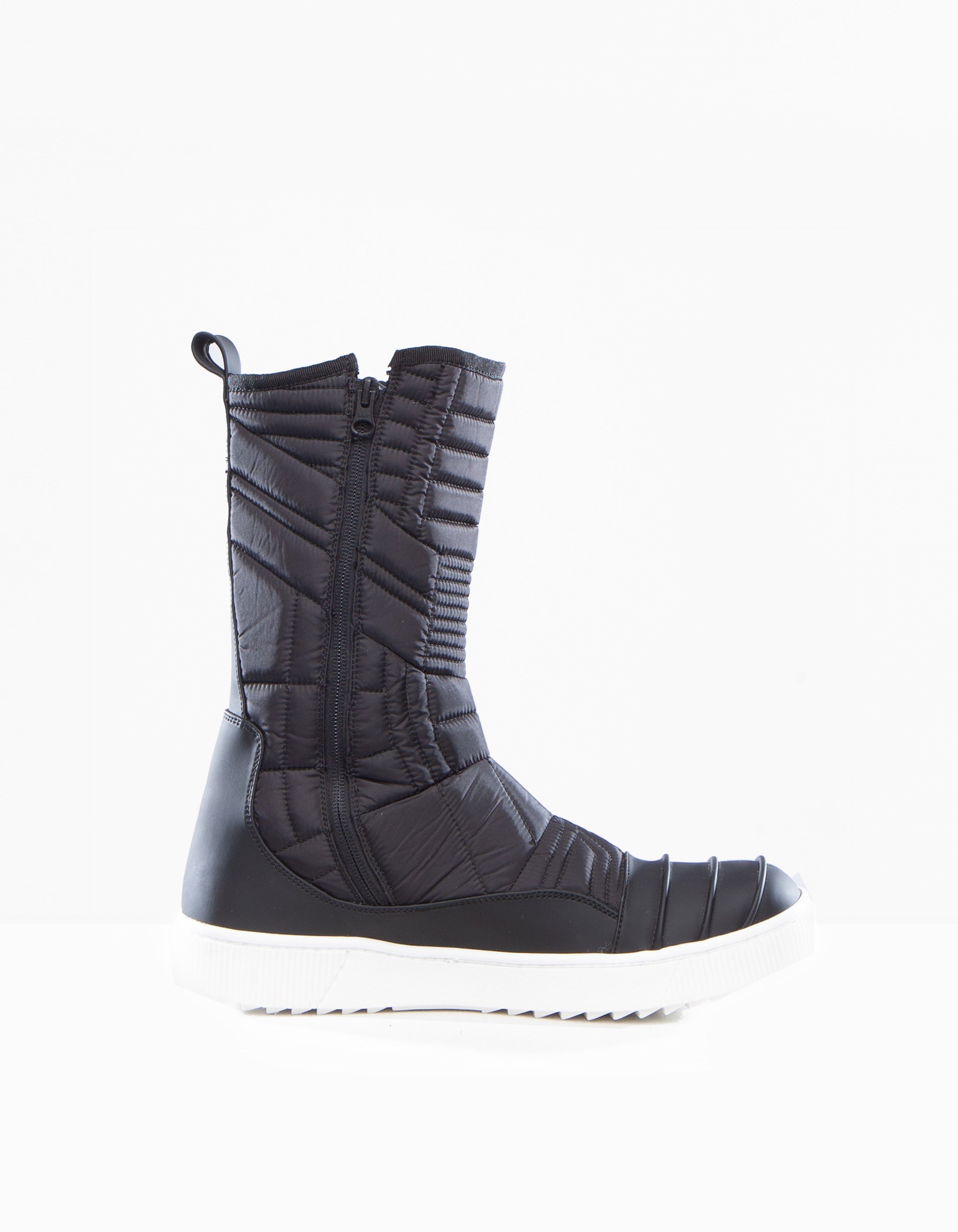 DEMOBAZA PASSERELLE TOPS M