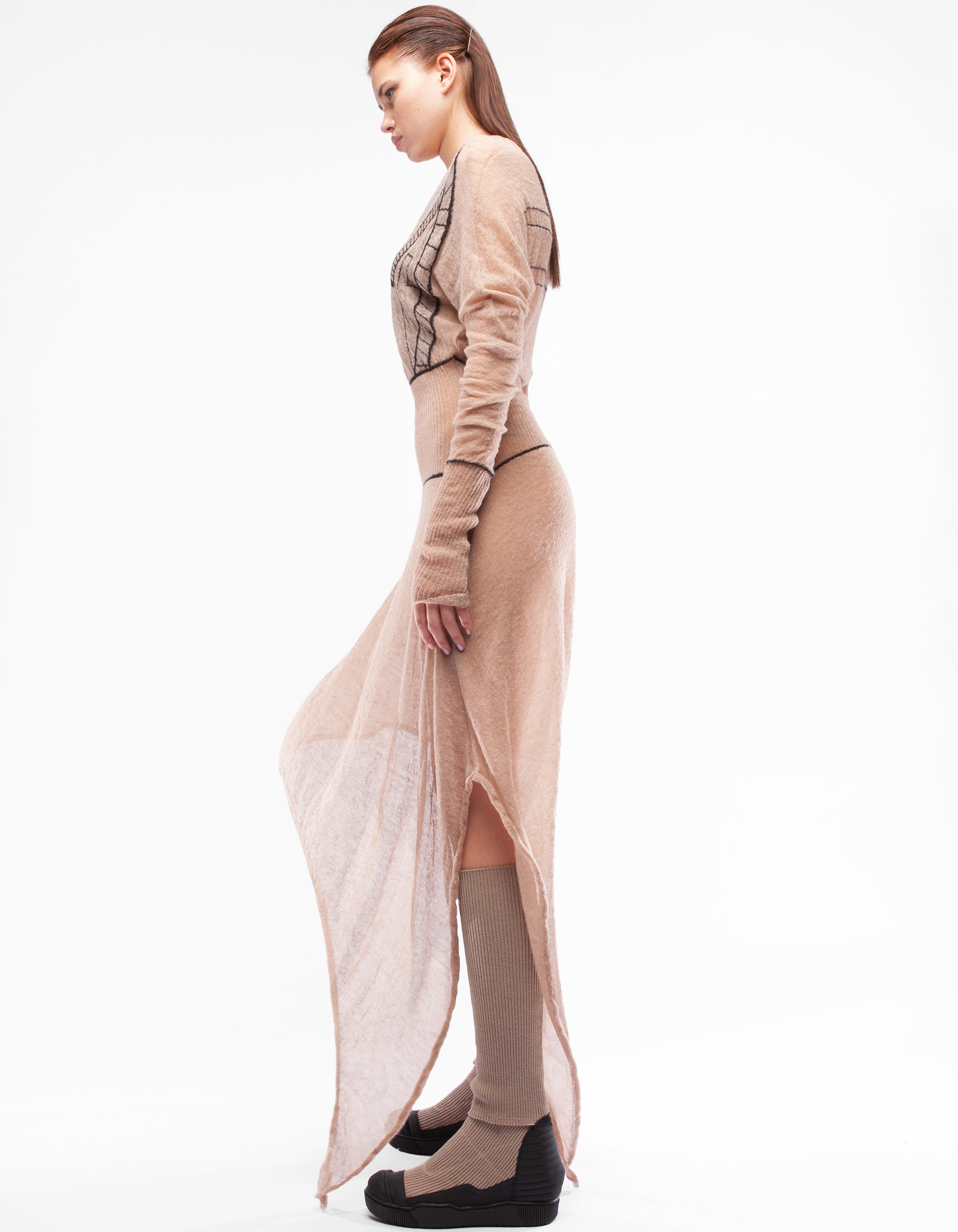 KLEID ENDLOSES ZEICHEN