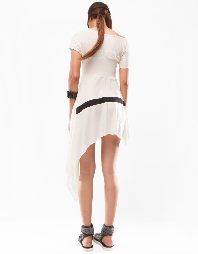 ROBE MOKSHA
