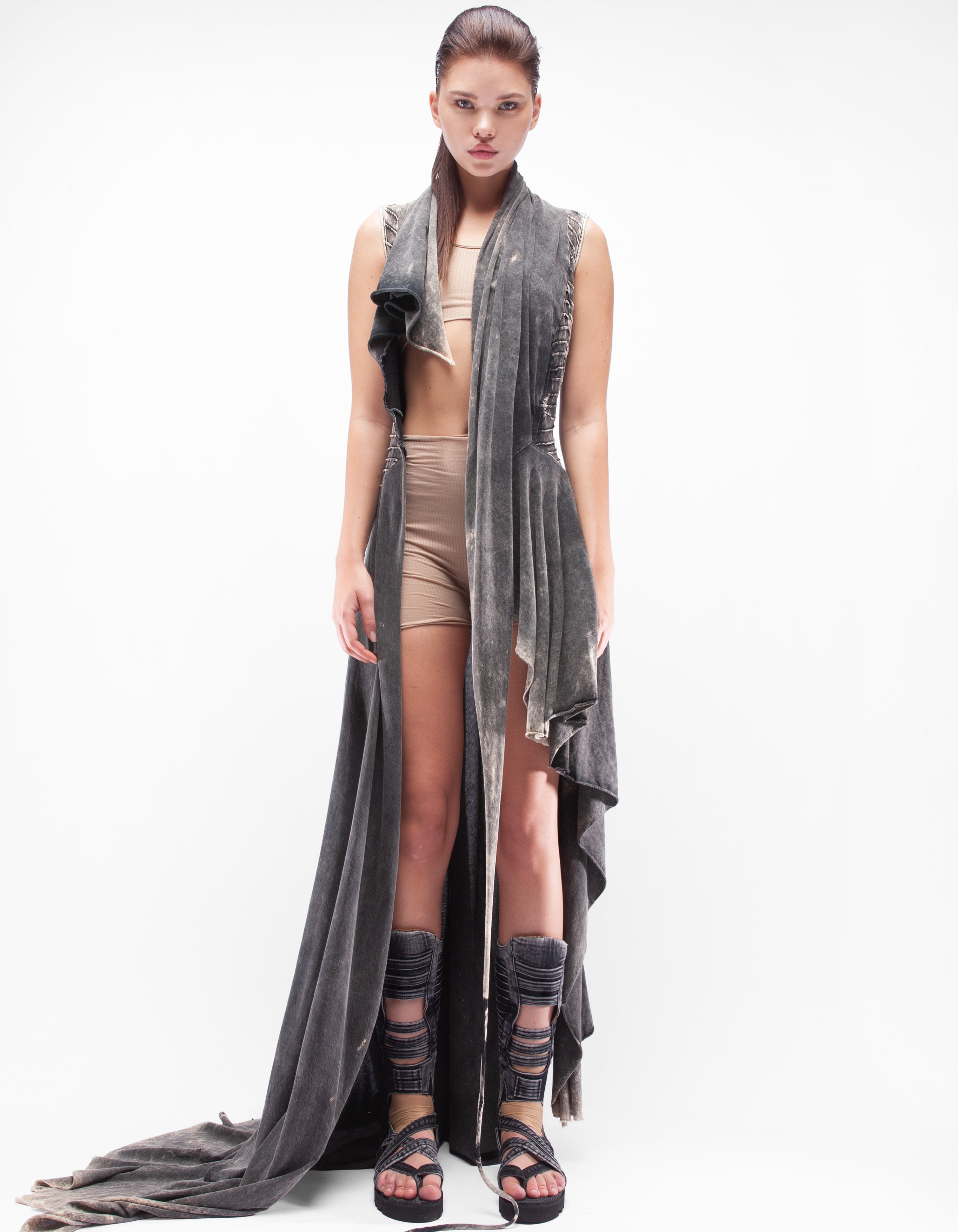 CHRONOLOGIE DE LA ROBE CARDIGAN