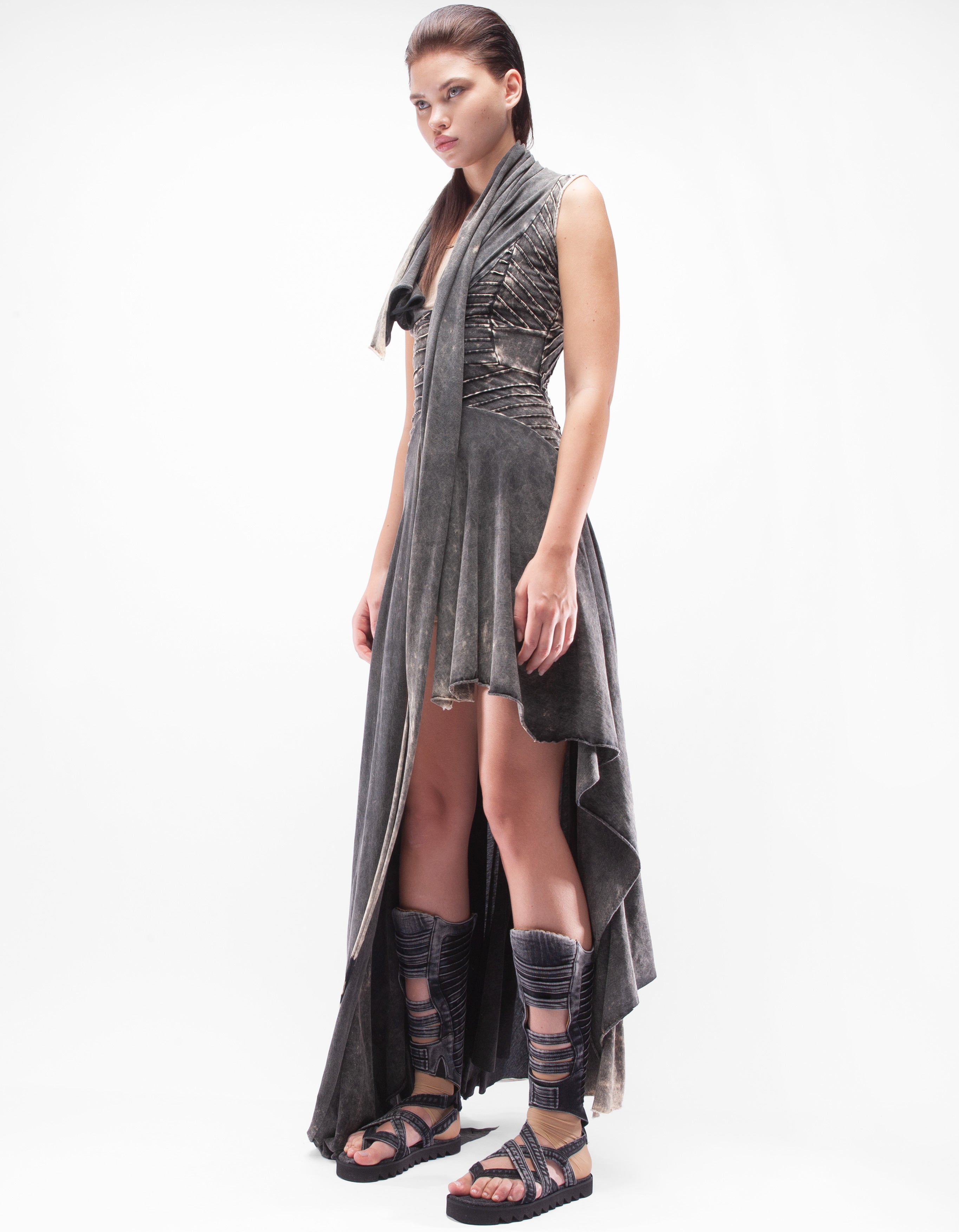 CHRONOLOGIE DE LA ROBE CARDIGAN
