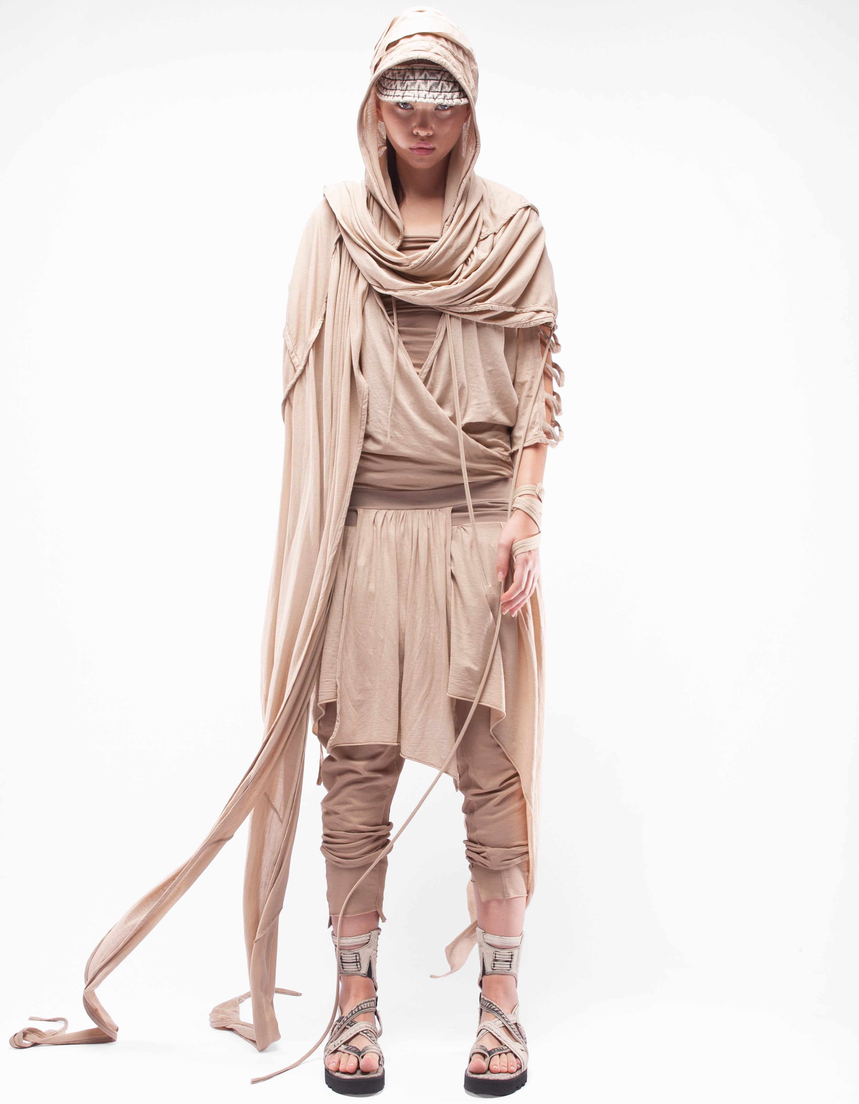ROBE V CONSCIENT