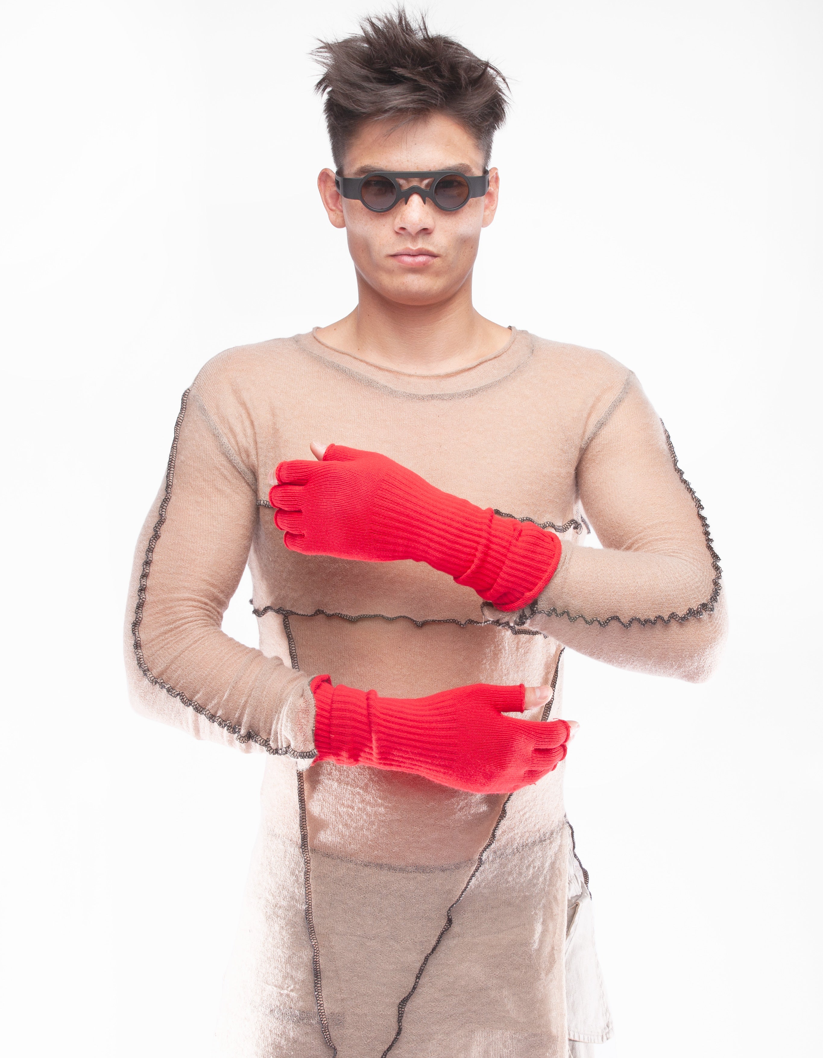 GANTS DOIGTS ROUGES