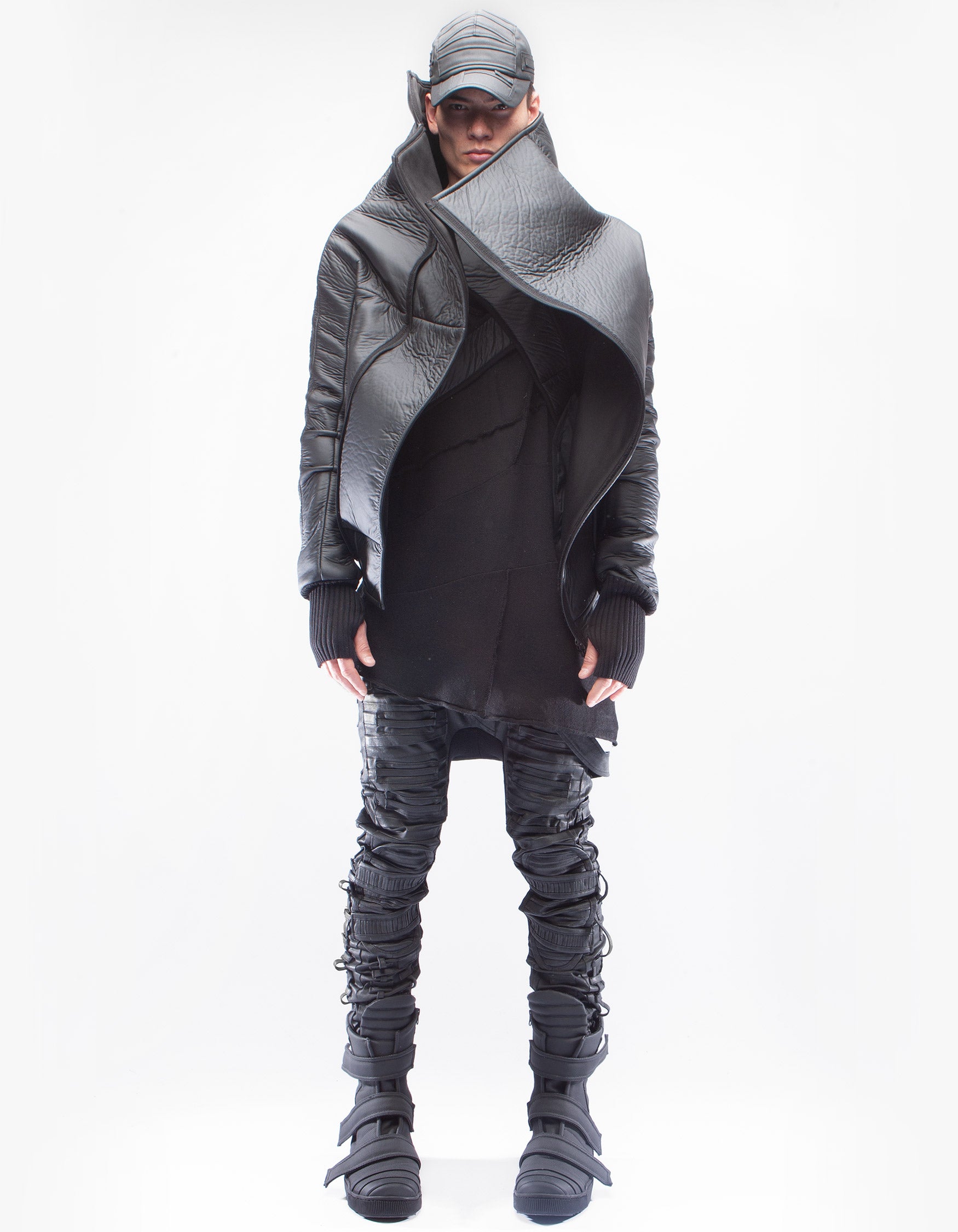 JACKE STAND OUT M