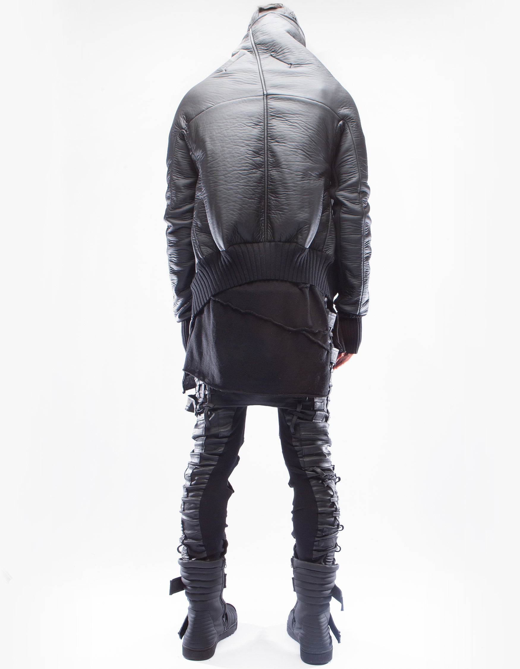 JACKE STAND OUT M