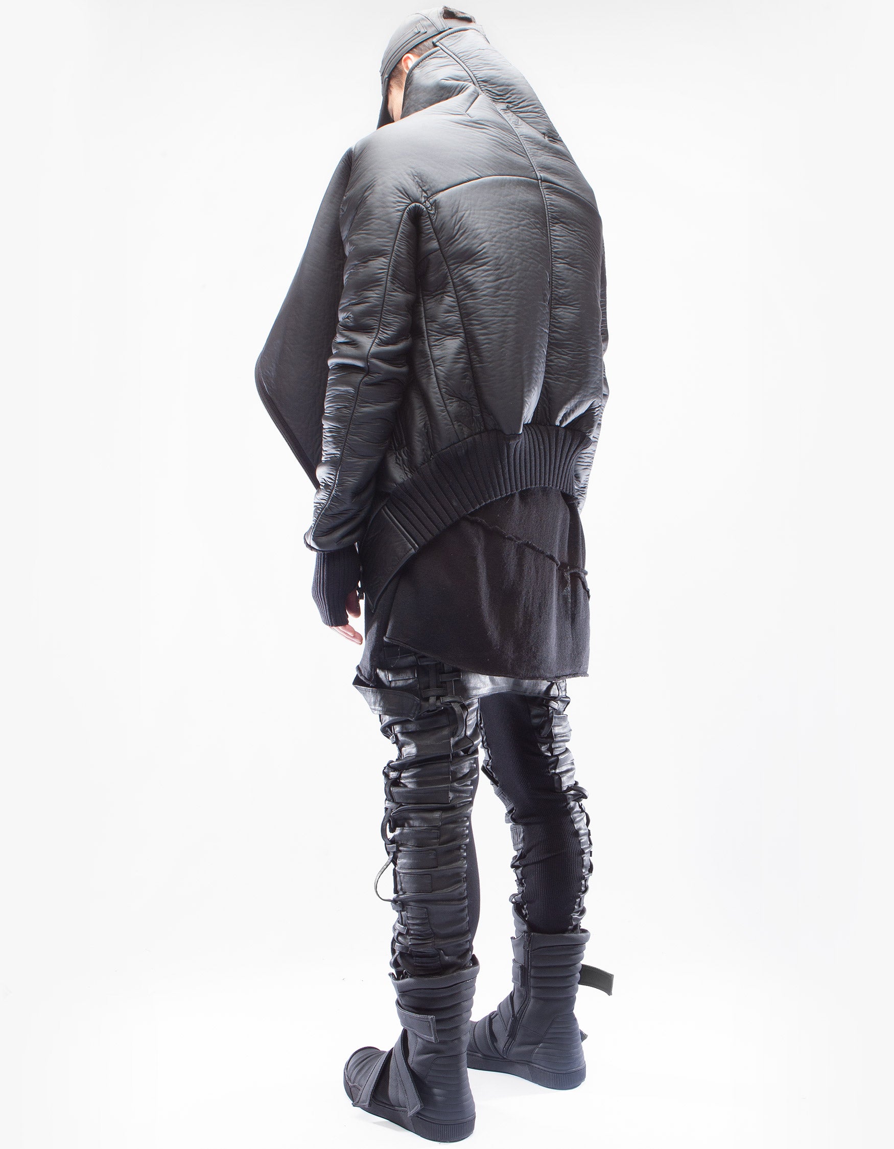 JACKE STAND OUT M