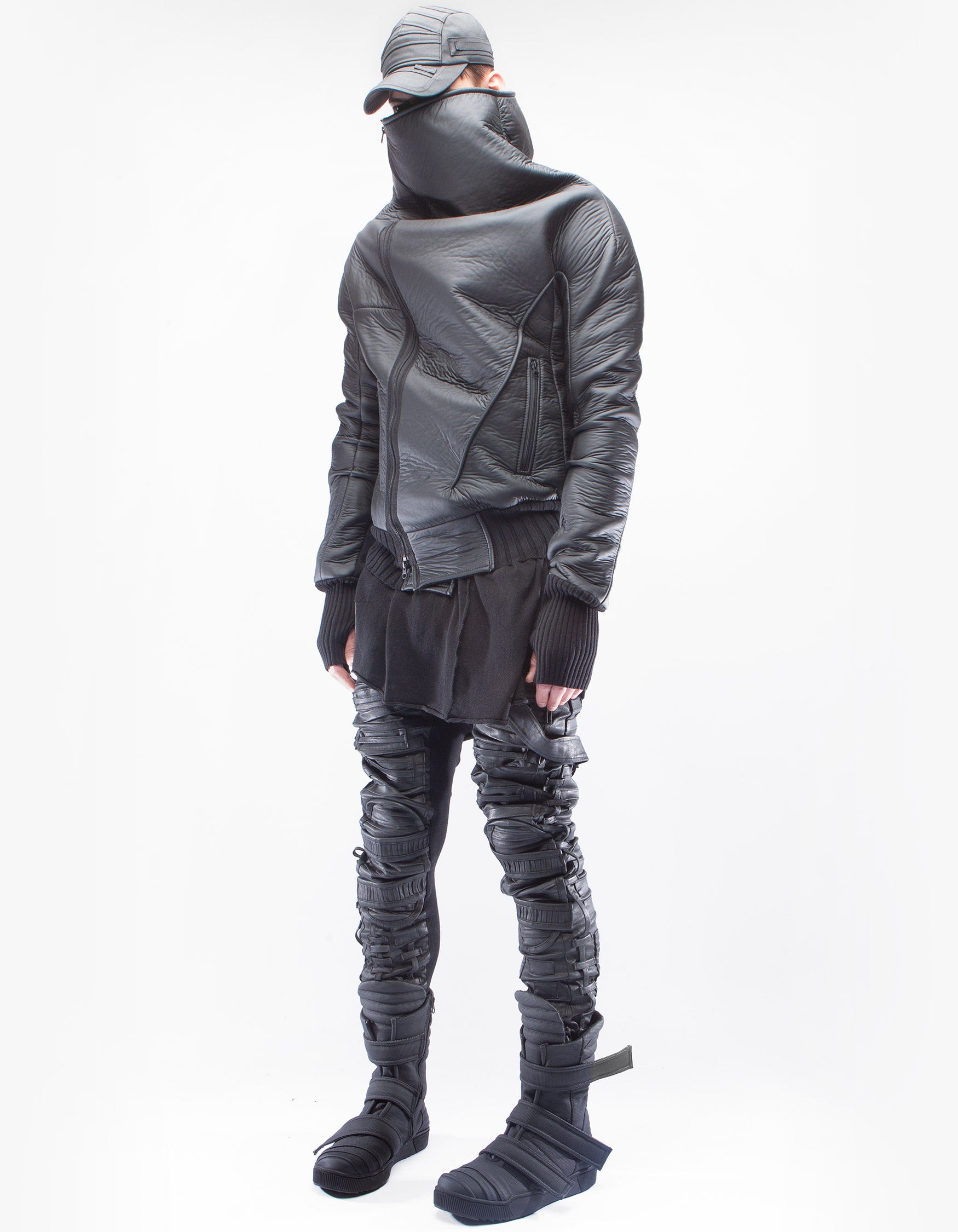 JACKE STAND OUT M