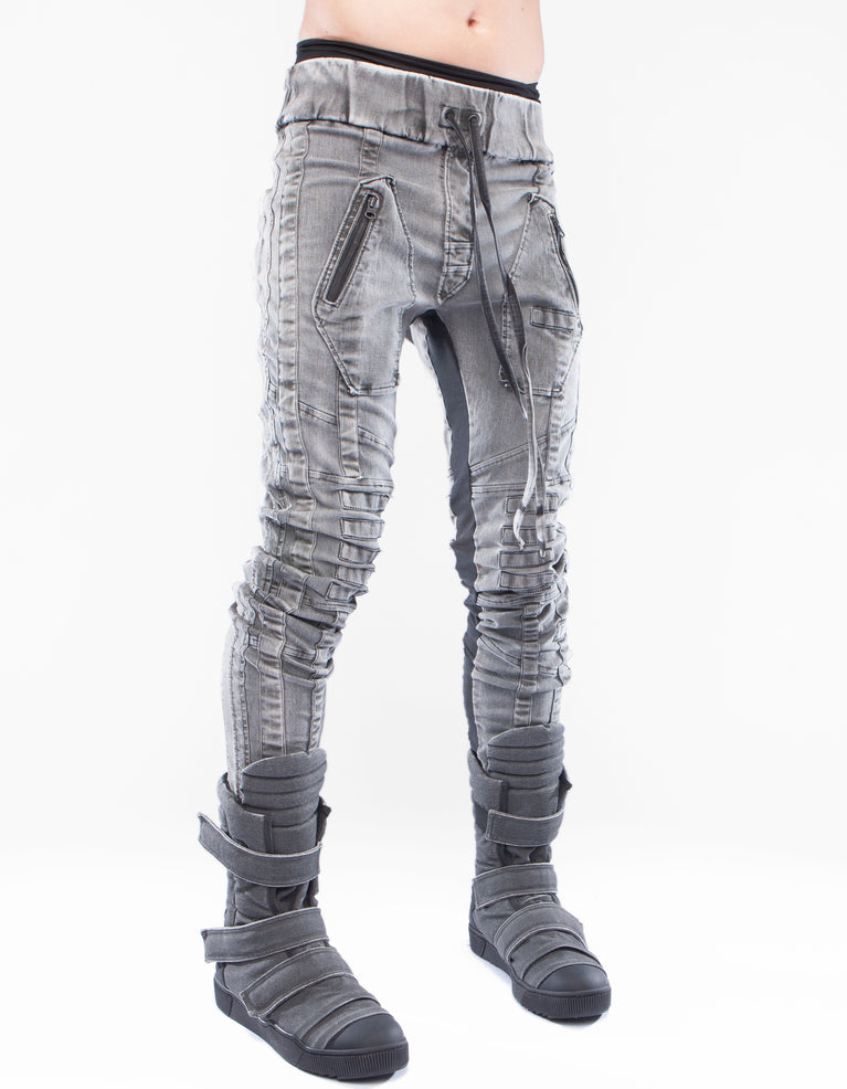 JEANS SUPER FIT EINBLICK