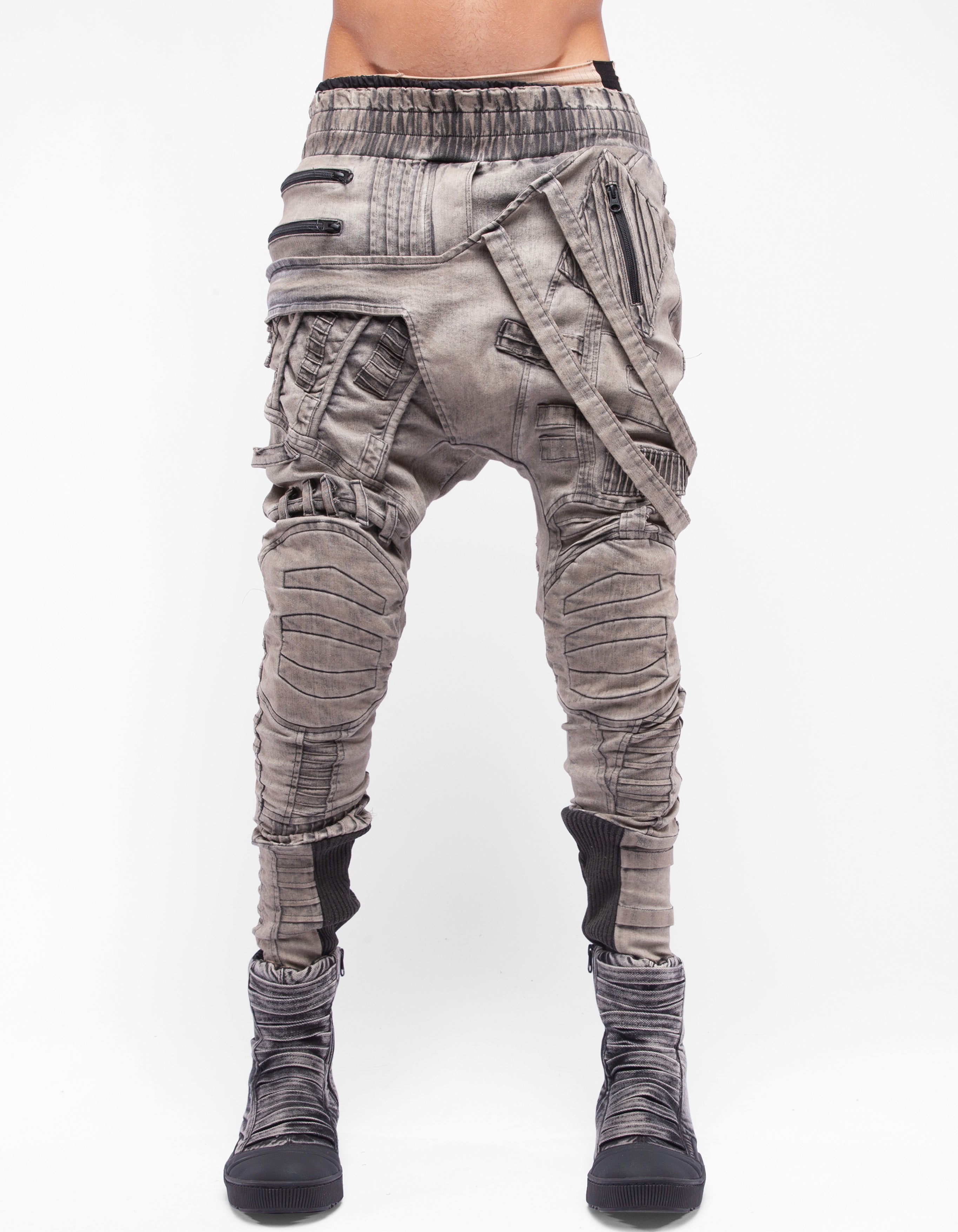 DIMENSIONE GINOCCHIO JEANS