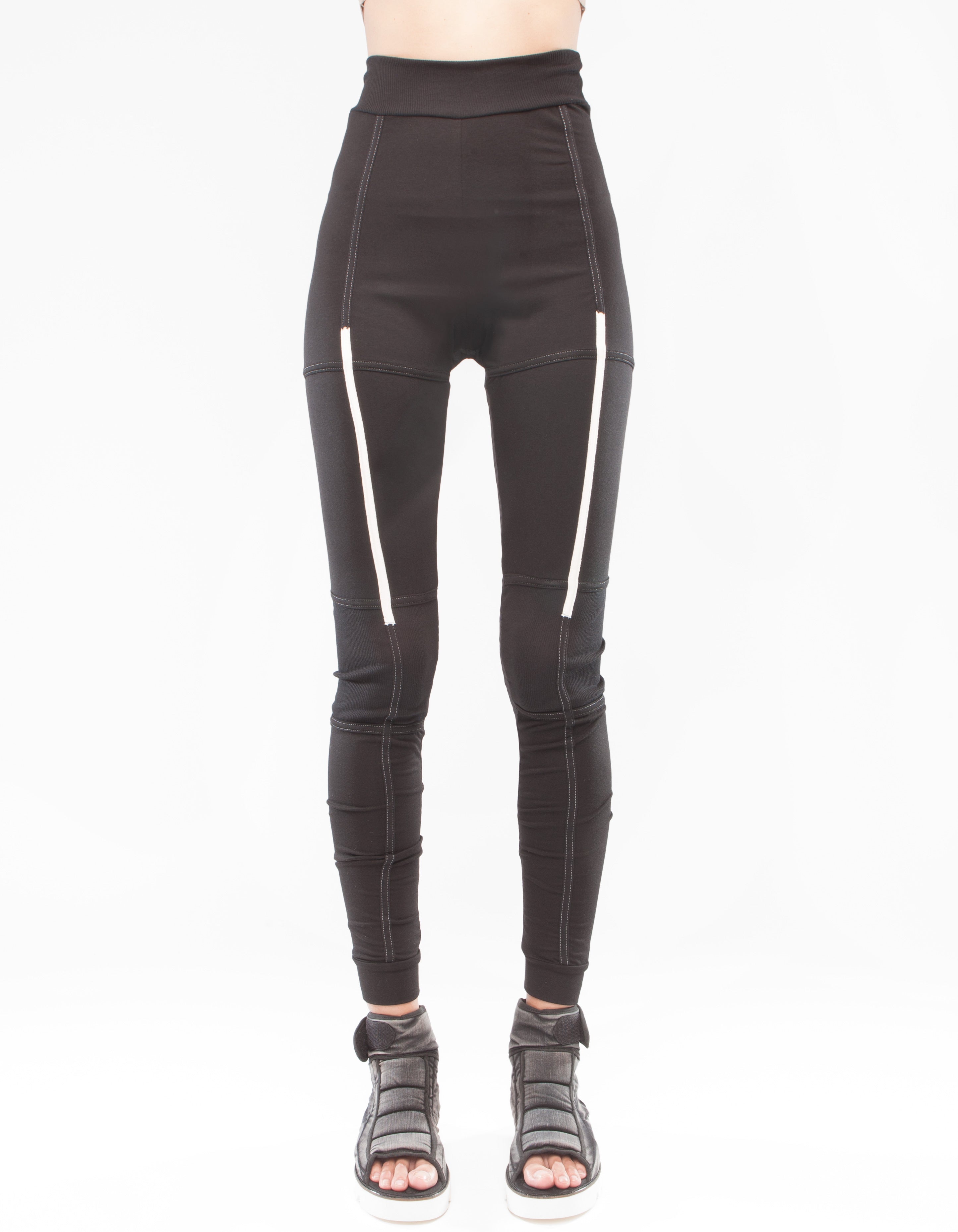LEGGINGS SCHWARZE LINIE