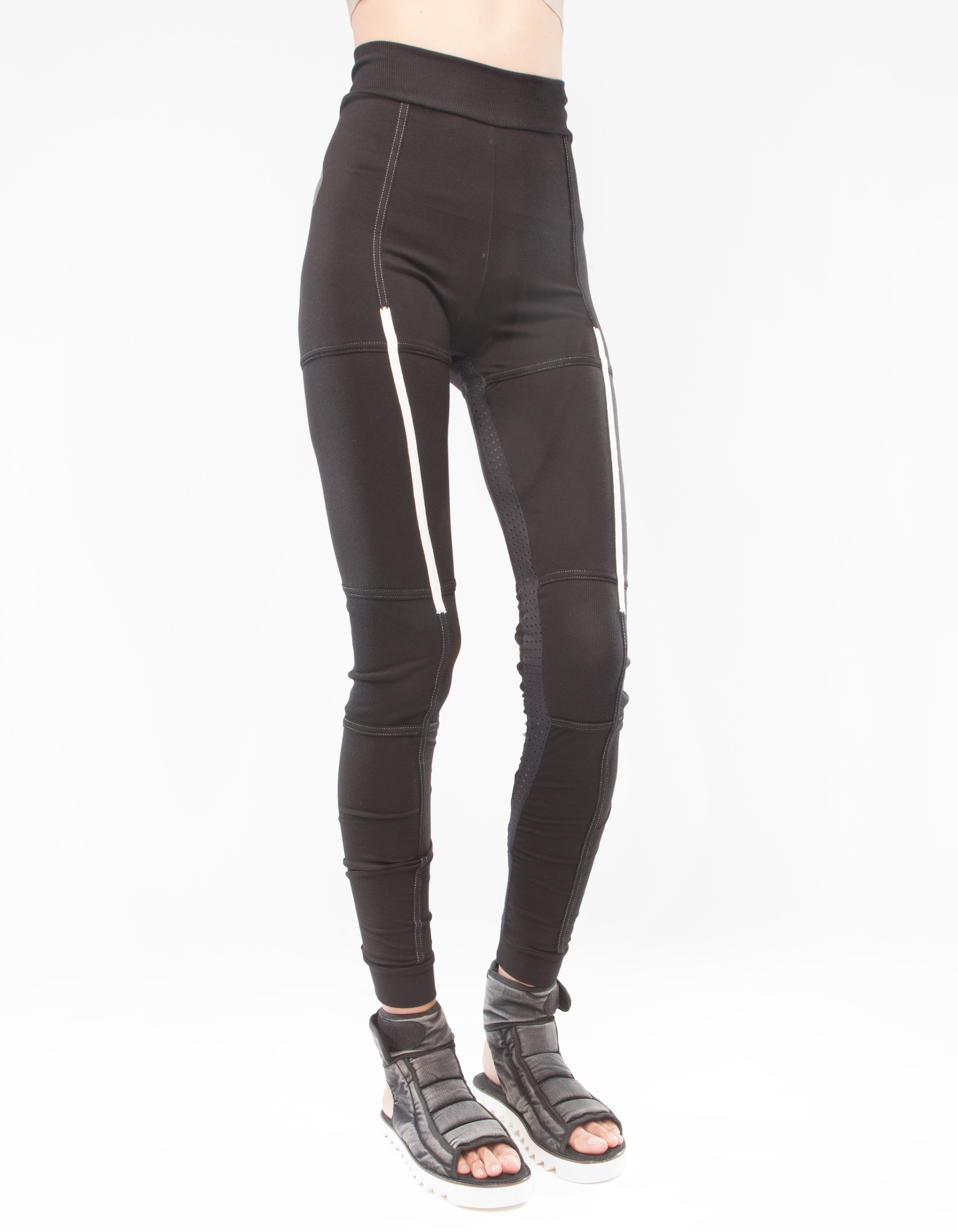 LEGGINGS SCHWARZE LINIE